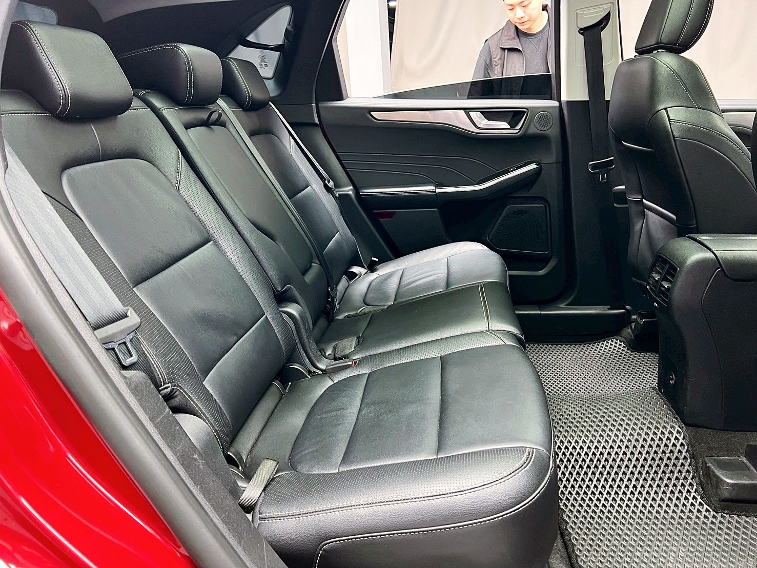 可回原廠 2020/21 Ford Kuga EcoBoost 180旗艦型『小李經理』元禾國際車業/特價中/一鍵就到  第14張相片