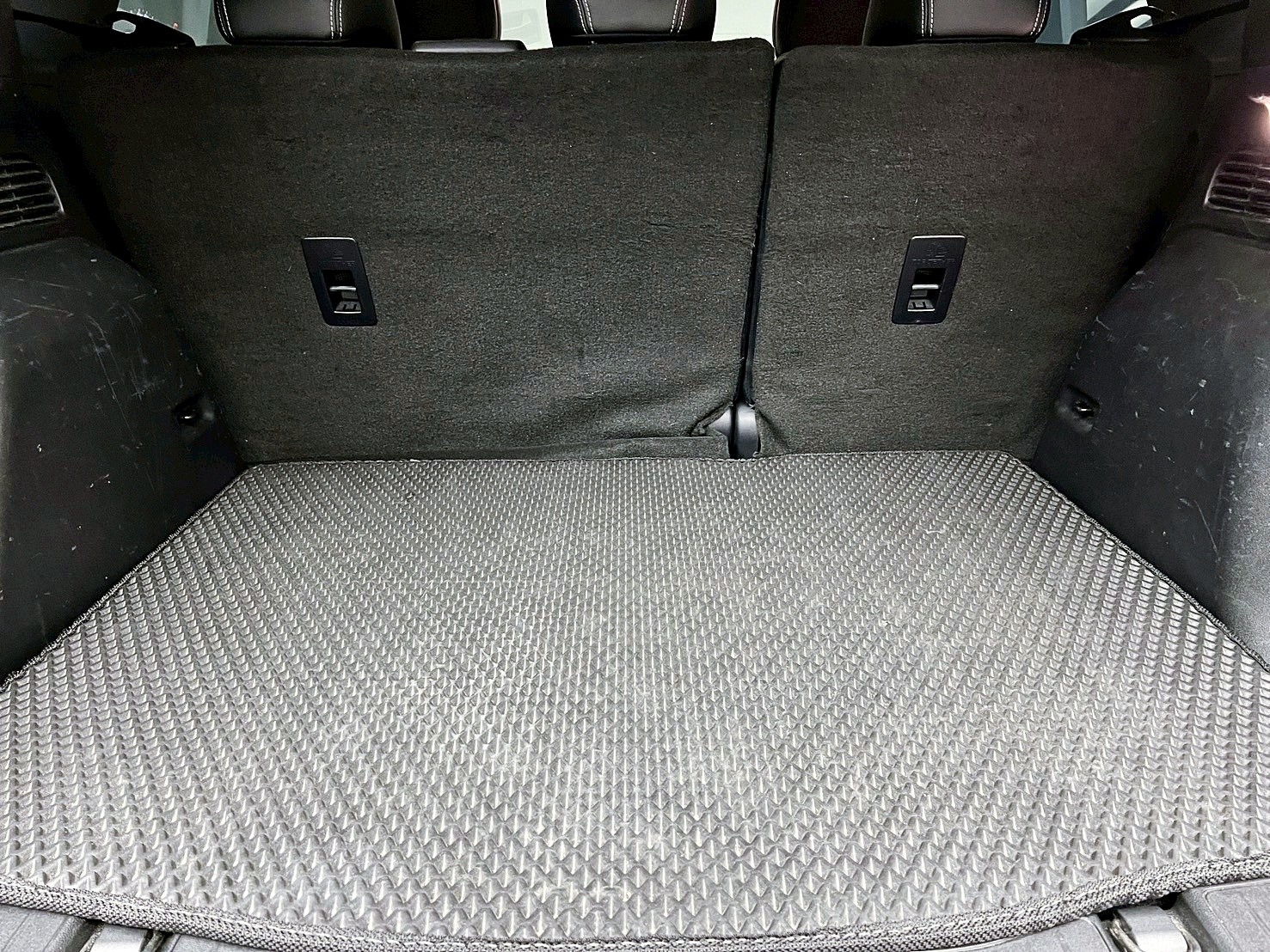 可回原廠 2020/21 Ford Kuga EcoBoost 180旗艦型『小李經理』元禾國際車業/特價中/一鍵就到  第17張相片