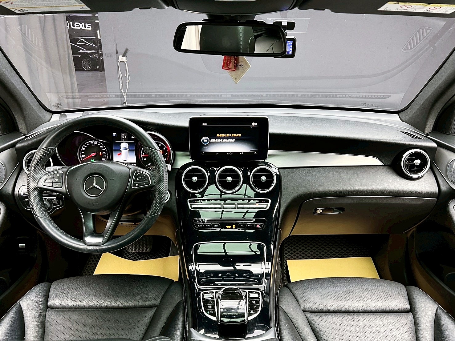 可回原廠 2017 Benz GLC300 4MATIC AMG Line X253型『小李經理』元禾國際車業/特價中/一鍵就到  第10張相片