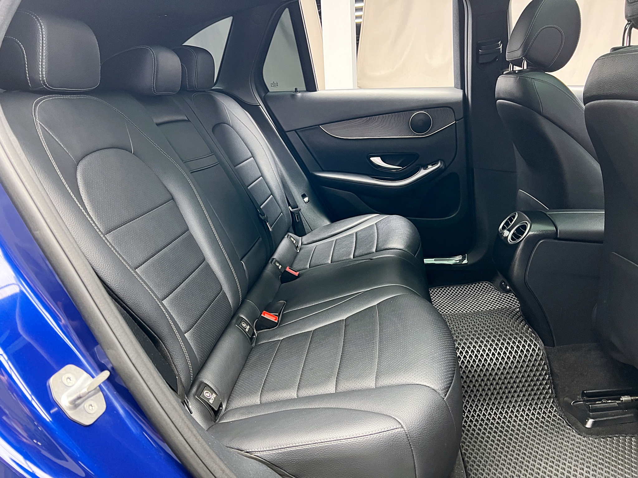 可回原廠 2017 Benz GLC300 X253型『小李經理』元禾國際車業/特價中/一鍵就到  第12張相片
