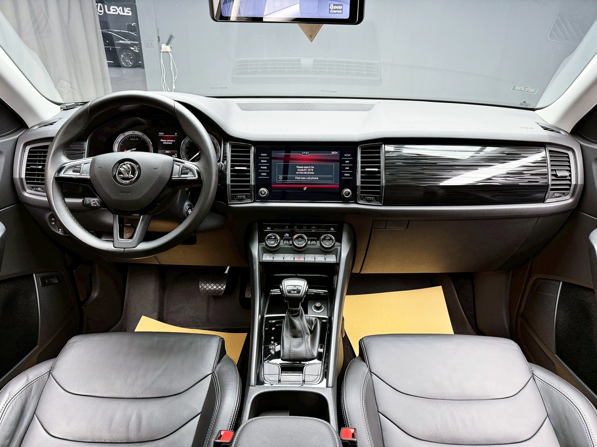 可回原廠 2019 Skoda Kodiaq TSI 4x4 七人座尊榮版『小李經理』元禾國際車業/特價中/一鍵就到  第8張相片
