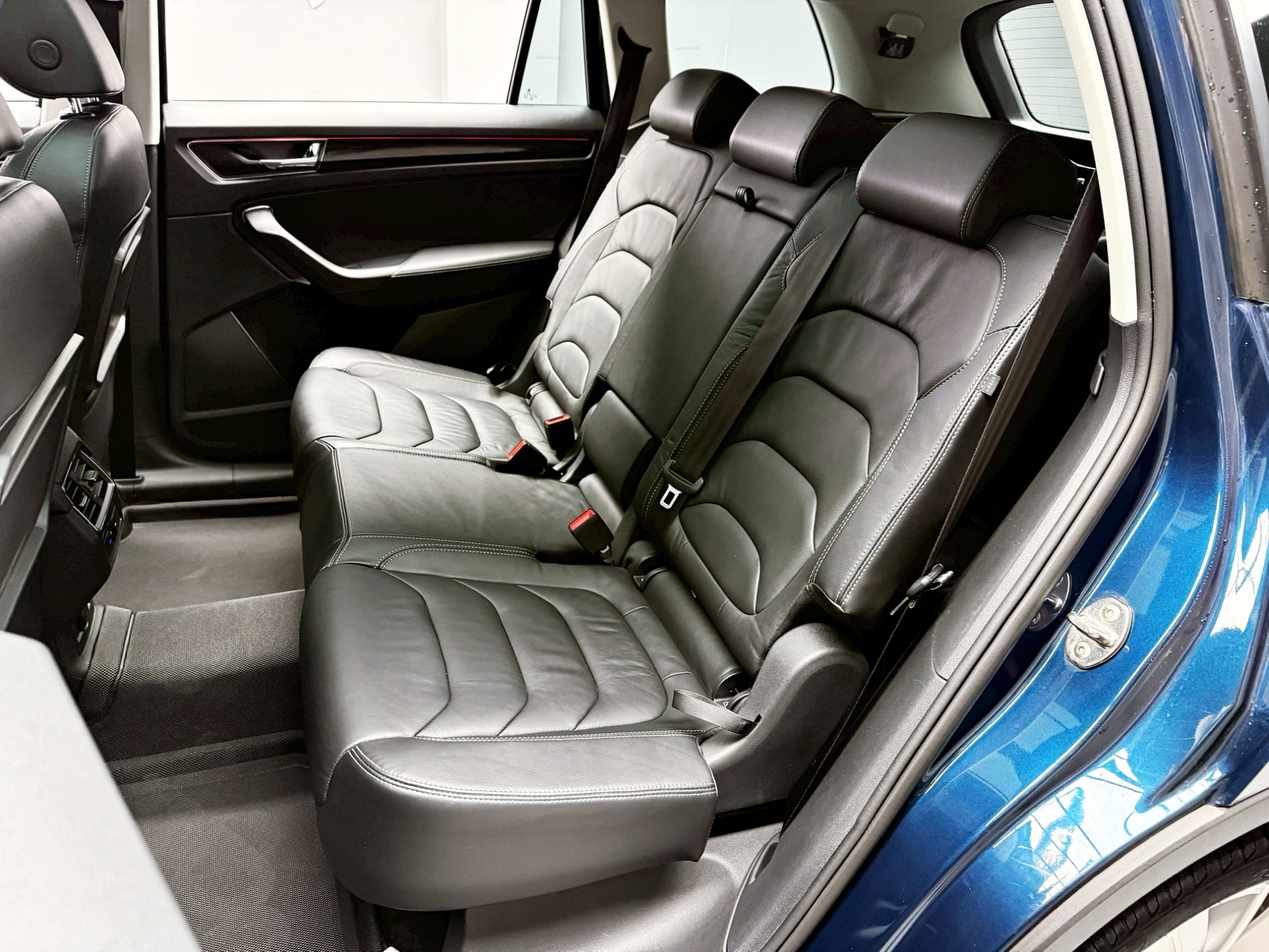 可回原廠 2019 Skoda Kodiaq TSI 4x4 七人座尊榮版『小李經理』元禾國際車業/特價中/一鍵就到  第13張相片