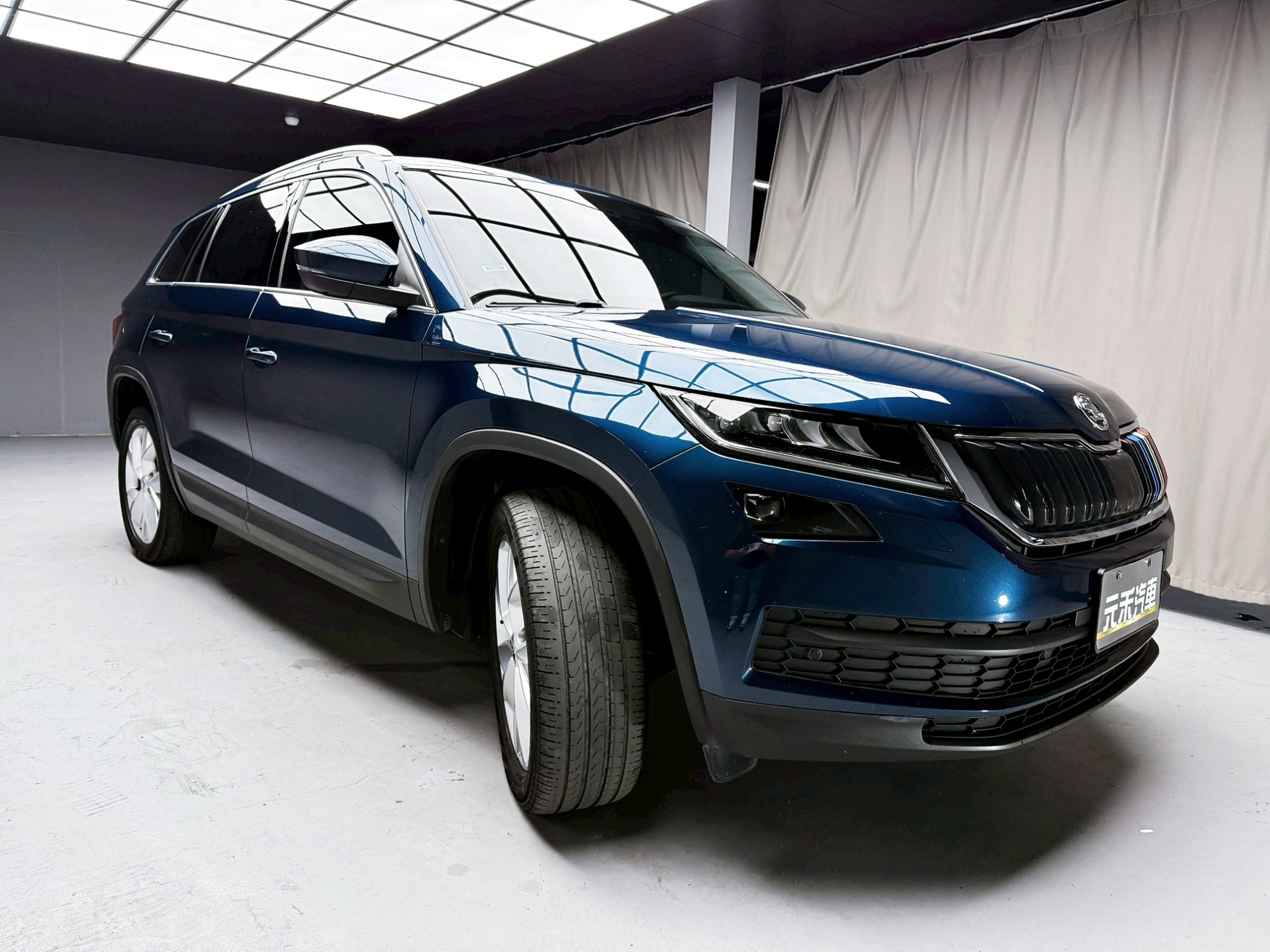 可回原廠 2019 Skoda Kodiaq TSI 4x4 七人座尊榮版『小李經理』元禾國際車業/特價中/一鍵就到  第18張相片