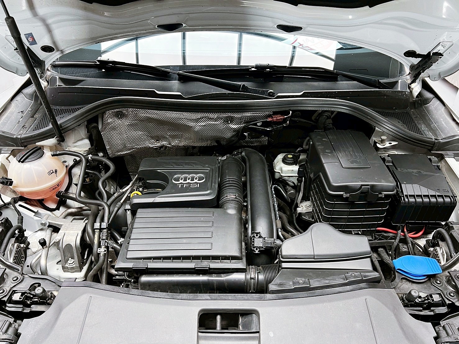 可回原廠 2016/17 Audi Q3 30TFSI『小李經理』元禾國際車業/特價中/一鍵就到  第17張相片