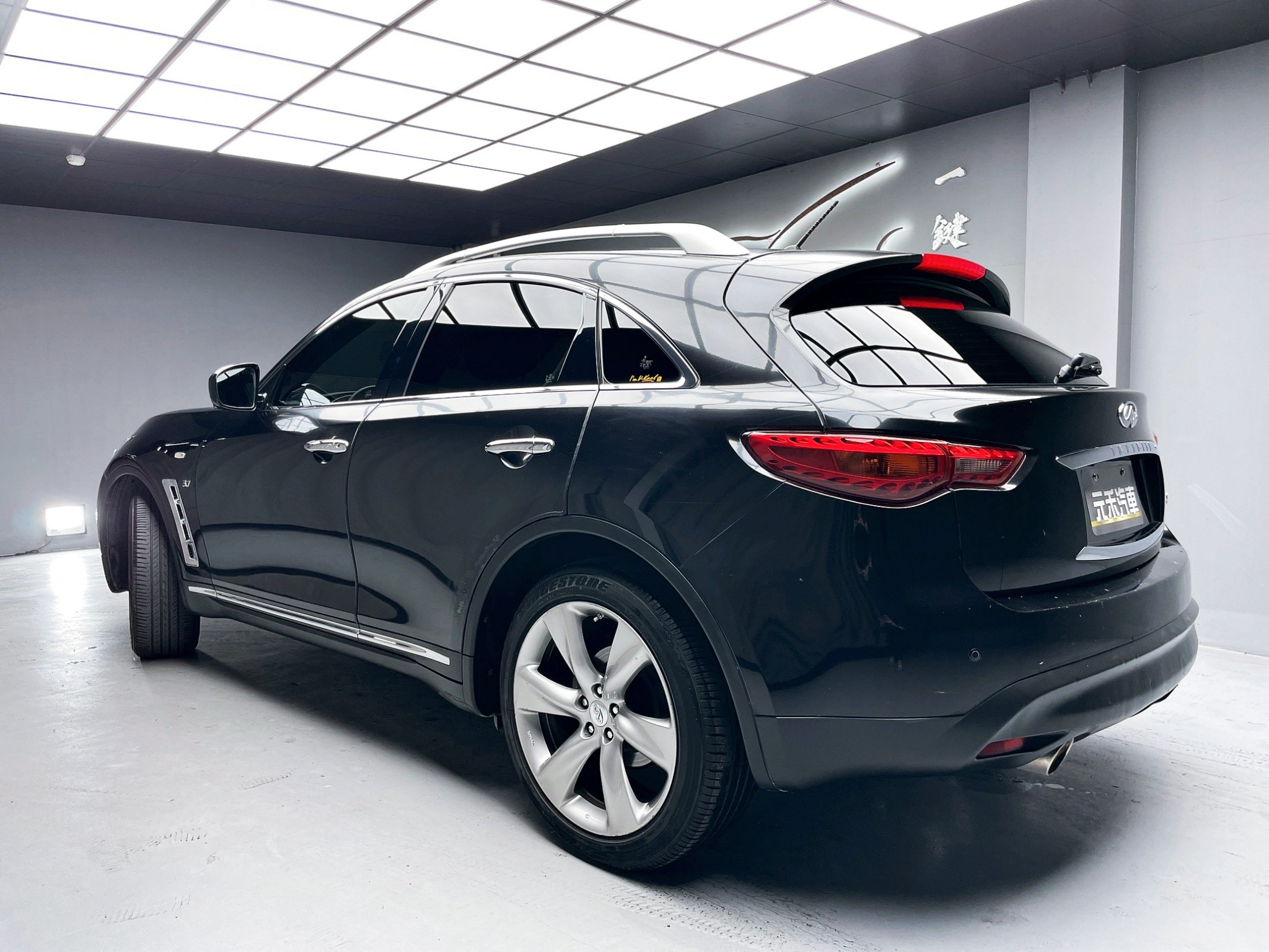 可回原廠 2015/16 Infiniti QX70 V6旗艦款『小李經理』元禾國際車業/特價中/一鍵就到  第3張相片