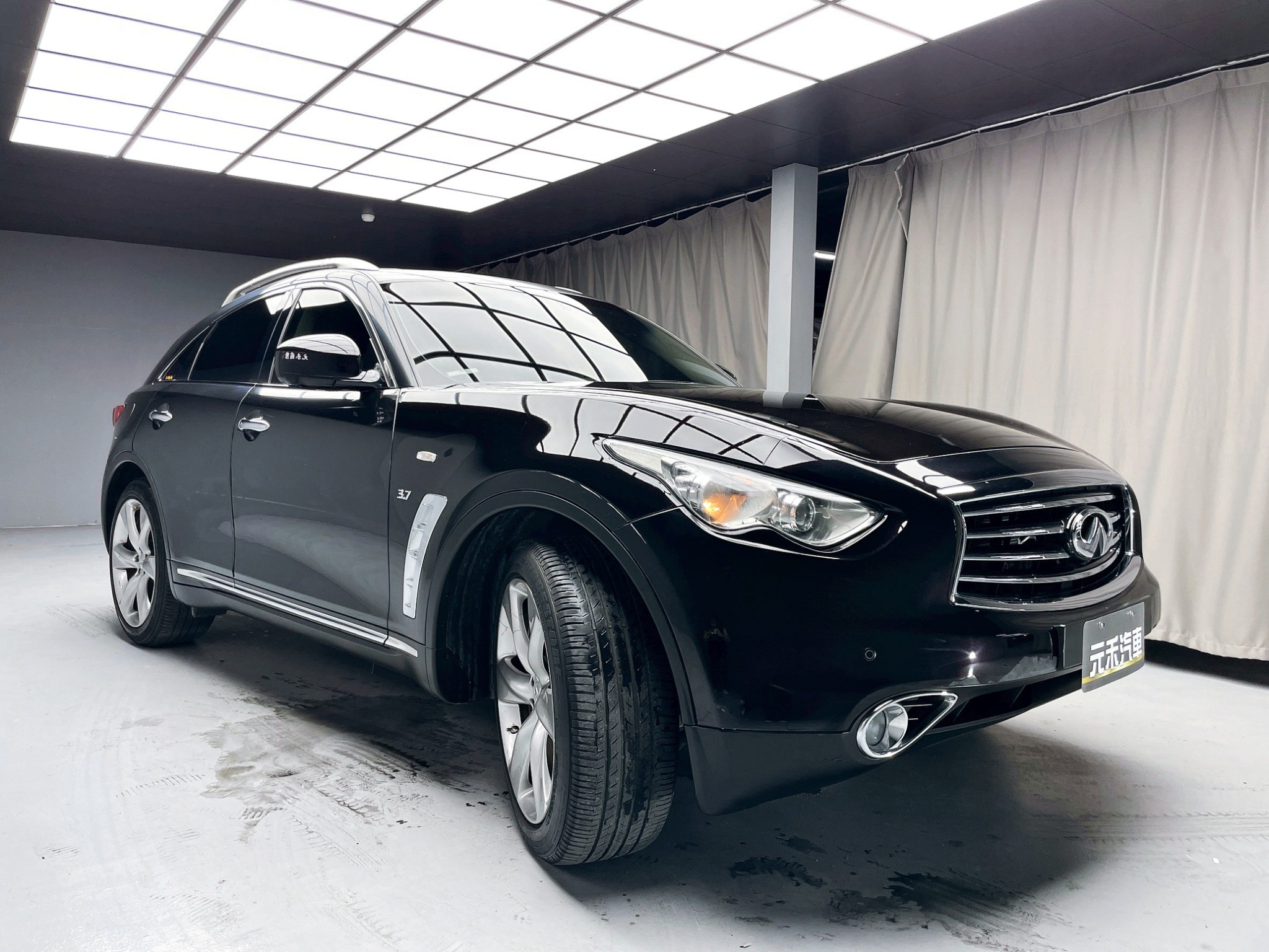 可回原廠 2015/16 Infiniti QX70 V6旗艦款『小李經理』元禾國際車業/特價中/一鍵就到  第16張相片
