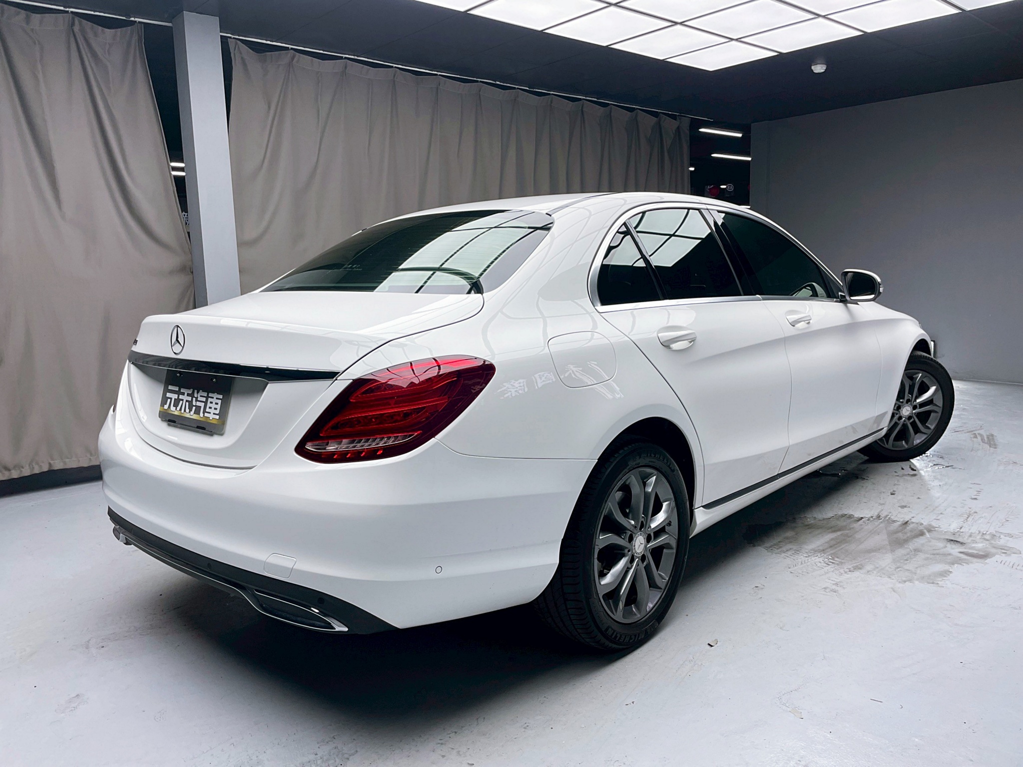 可回原廠 2015/16 Benz C200d Sedan W205型『小李經理』元禾國際車業/特價中/一鍵就到  第18張相片