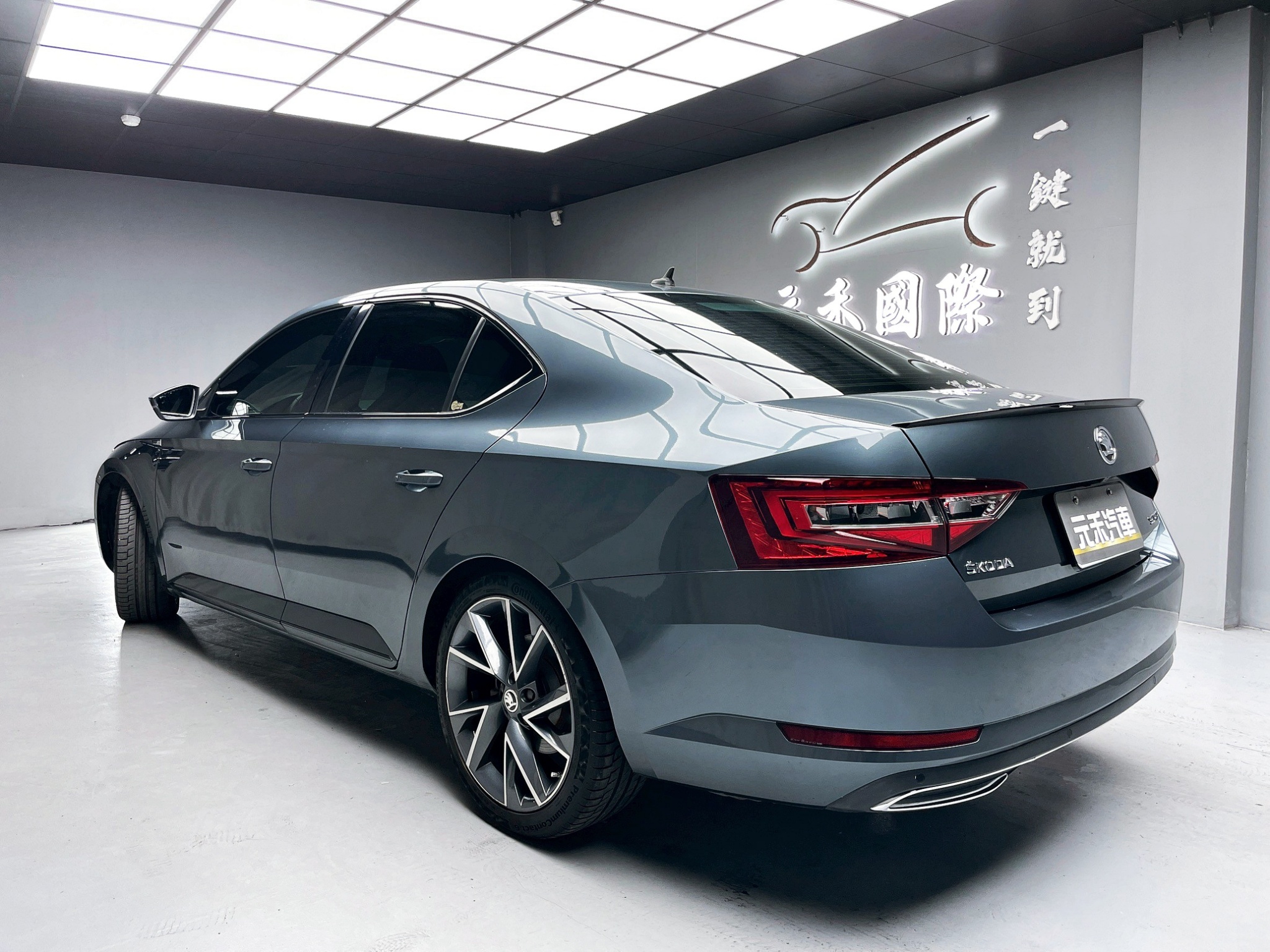 可回原廠 2019 Skoda Superb Sedan Sportline TSI『小李經理』元禾國際車業/特價中/一鍵就到  第3張相片