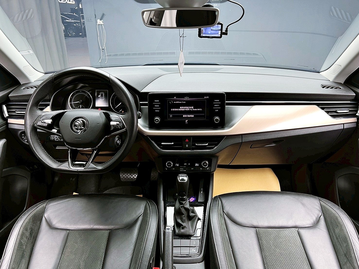可回原廠 2020/21 Skoda Kamiq TSI 豪華動能版『小李經理』元禾國際車業/特價中/一鍵就到  第2張相片