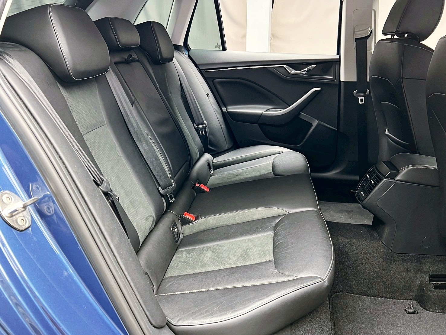可回原廠 2020/21 Skoda Kamiq TSI 豪華動能版『小李經理』元禾國際車業/特價中/一鍵就到  第11張相片