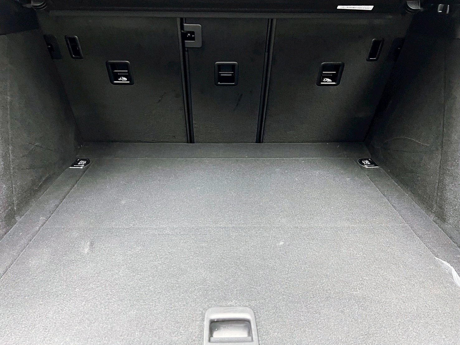 可回原廠 2019 Porsche Macan『小李經理』元禾國際車業/特價中/一鍵就到  第4張相片
