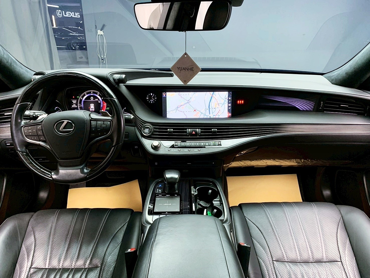 可回原廠 2019 Lexus LS500 頂級版『小李經理』元禾國際車業/特價中/一鍵就到  第10張相片