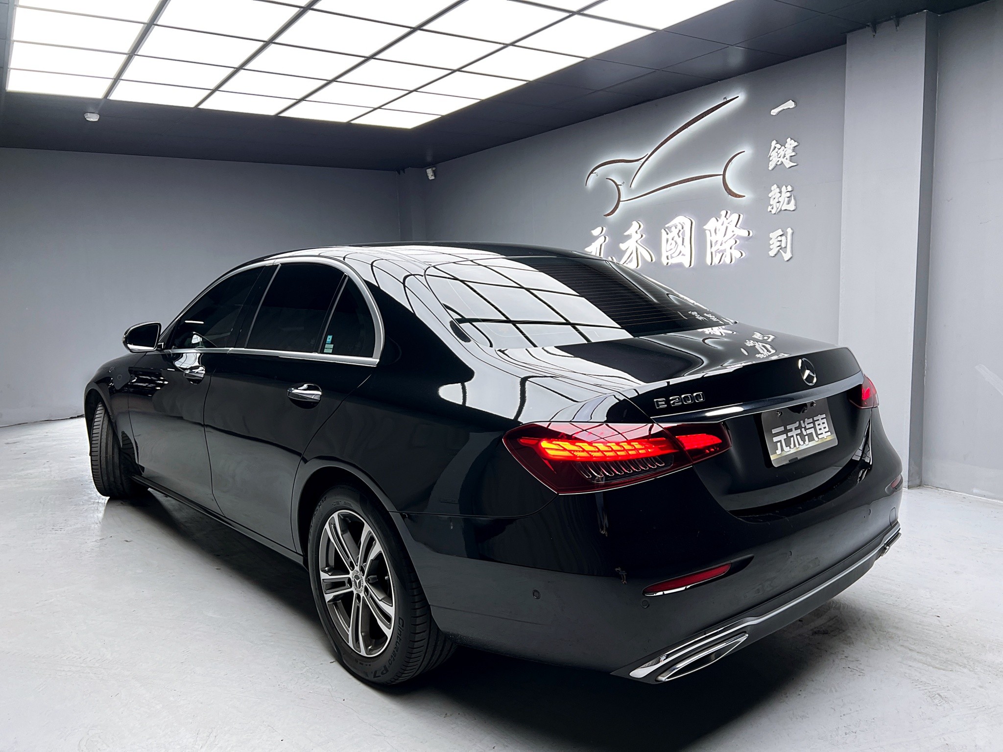 可回原廠 2021 Benz E200 Sedan Avantgarde W213型『小李經理』元禾國際車業/特價中/一鍵就到  第6張相片