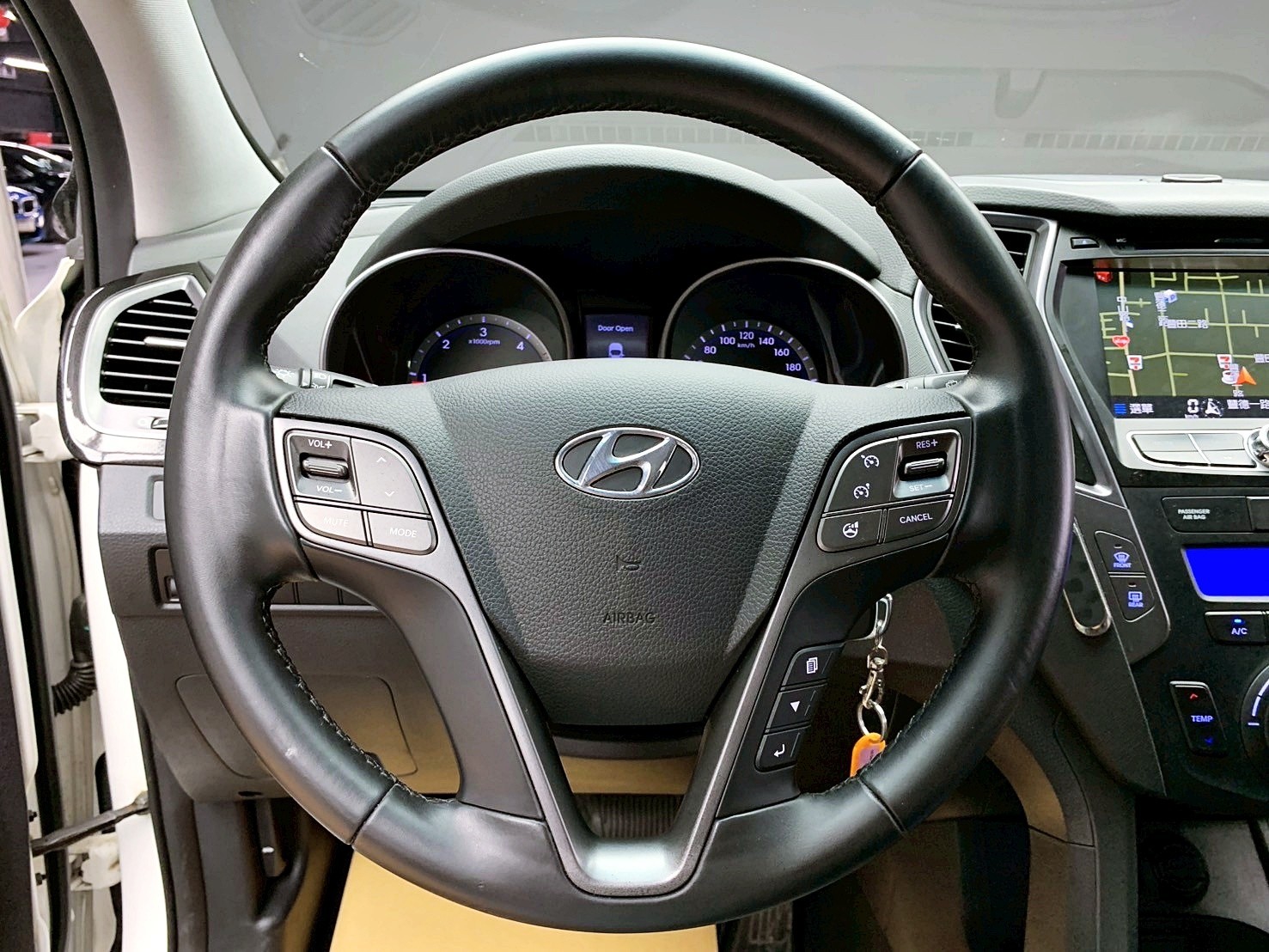 可回原廠 2016 Hyundai SantaFe 七人座豪華款『小李經理』元禾國際車業/特價中/一鍵就到  第3張相片