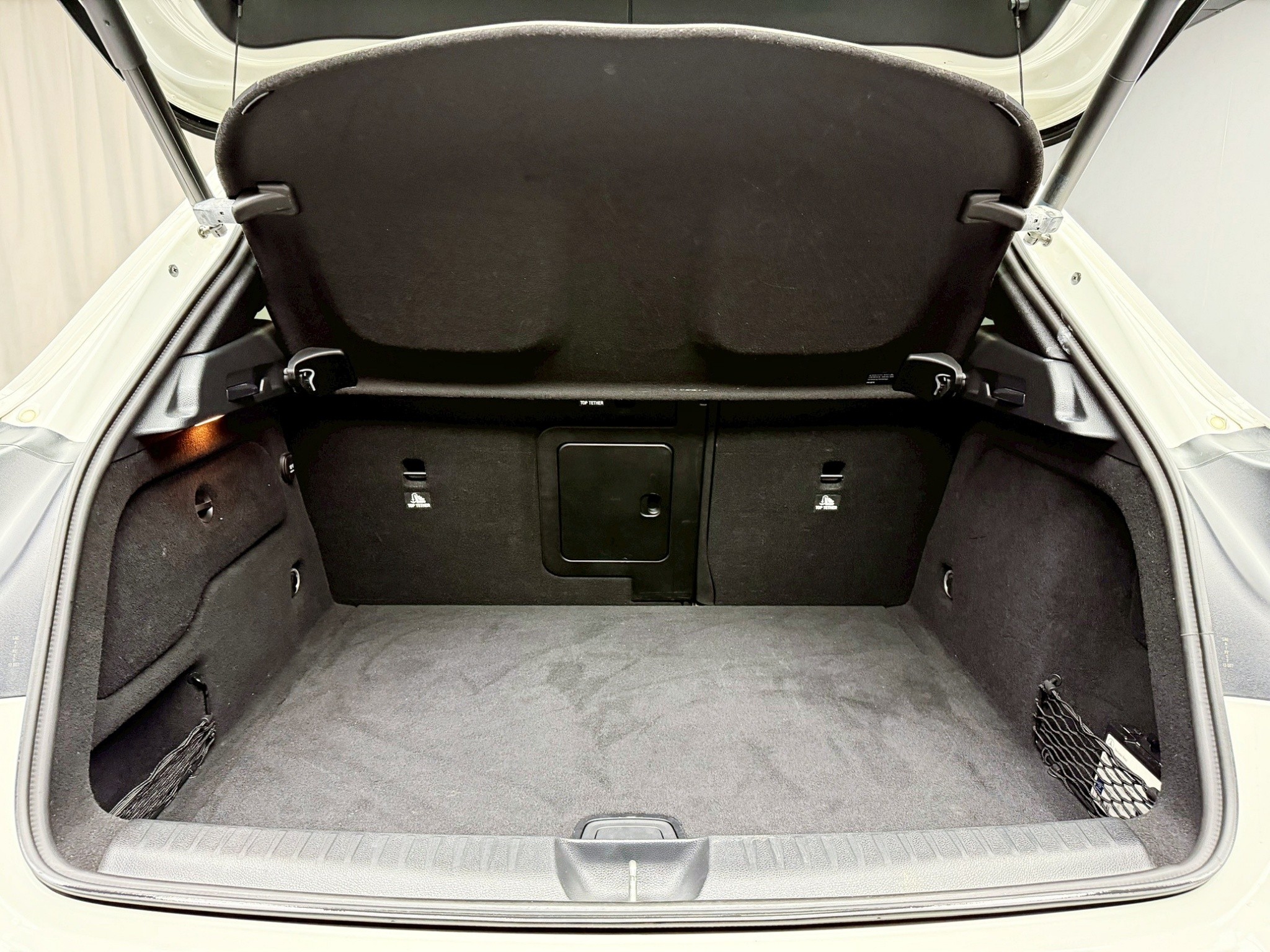 可回原廠 2015 Benz GLA250 4MATIC X156型『小李經理』元禾國際車業/特價中/一鍵就到  第6張相片