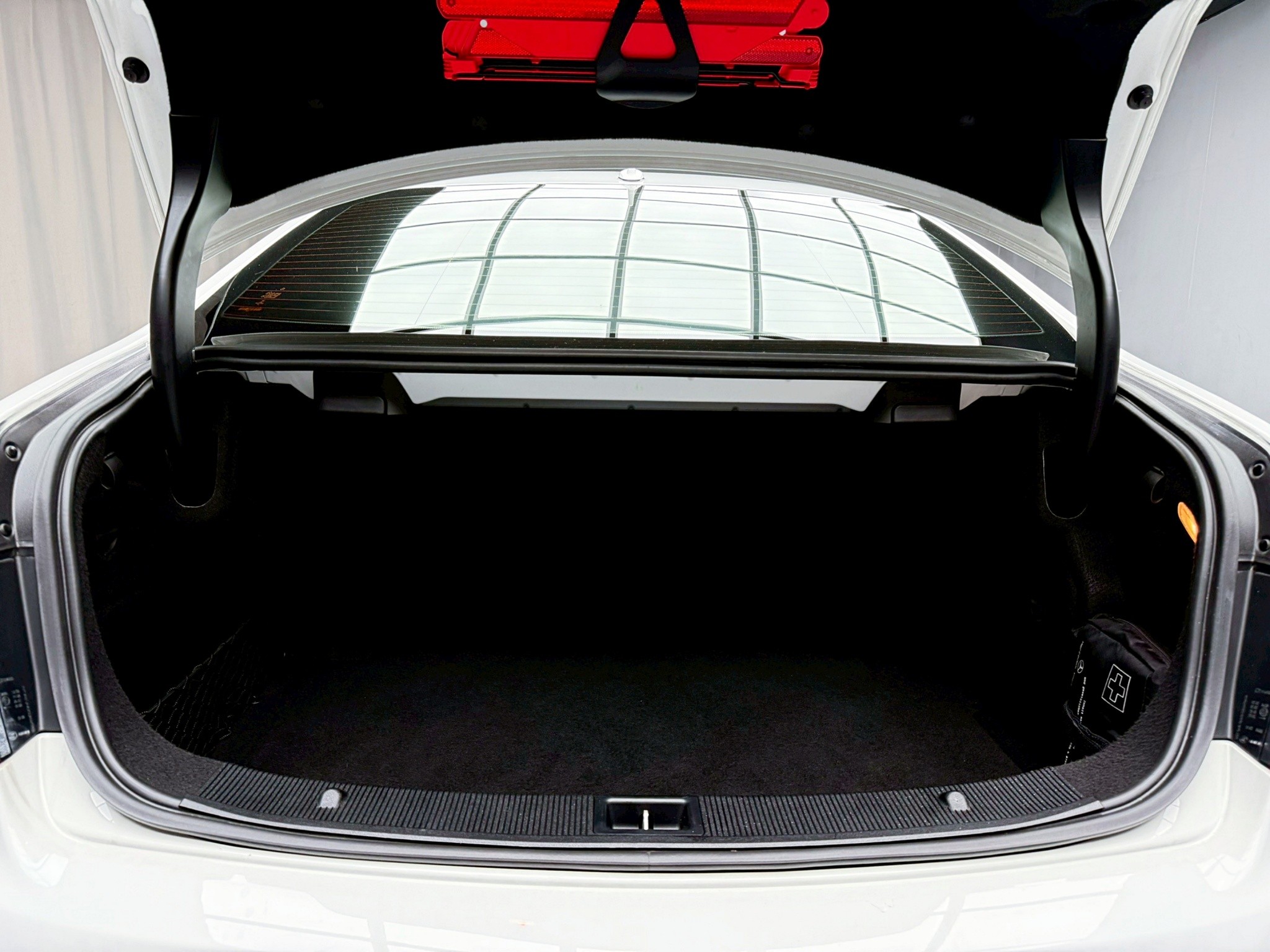可回原廠 2014 Benz E200 Coupe C207型『小李經理』元禾國際車業/特價中/一鍵就到  第11張相片