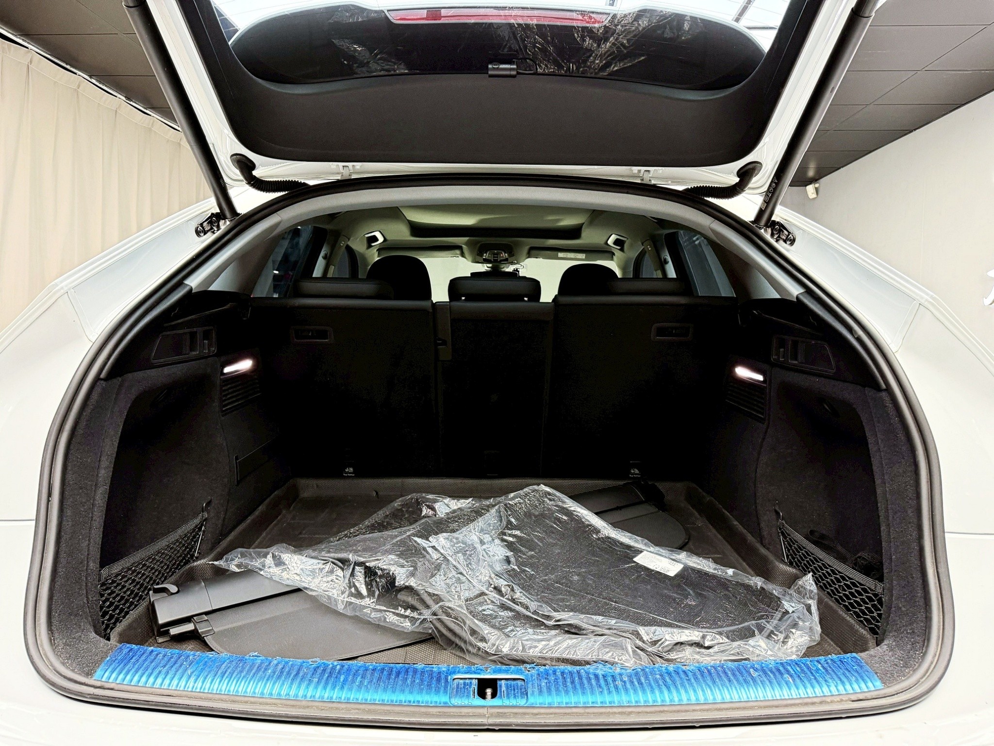 可回原廠 2021/22 Audi Q5 Sportback 40TFSI quattro Advanced 進化版『小李經理』元禾國際車業/特價中/一鍵就到  第8張相片
