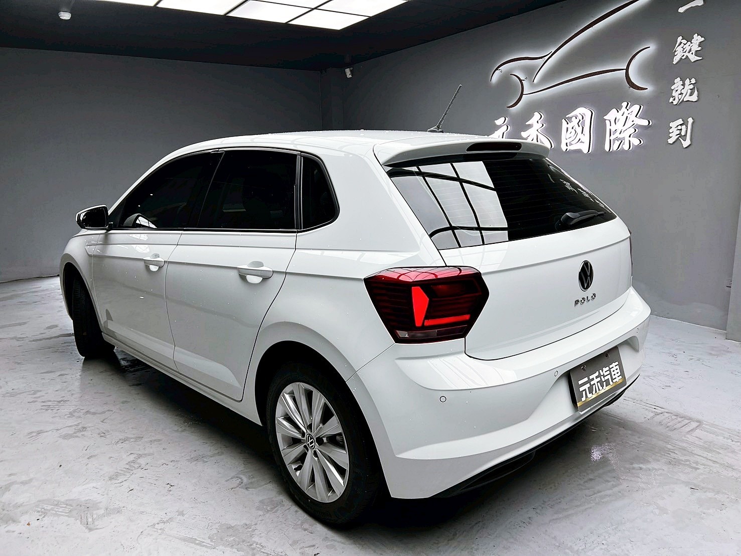 可回原廠 2021 Volkswagen Polo 230TSI 智能特仕版『小李經理』元禾國際車業/特價中/一鍵就到  第3張相片