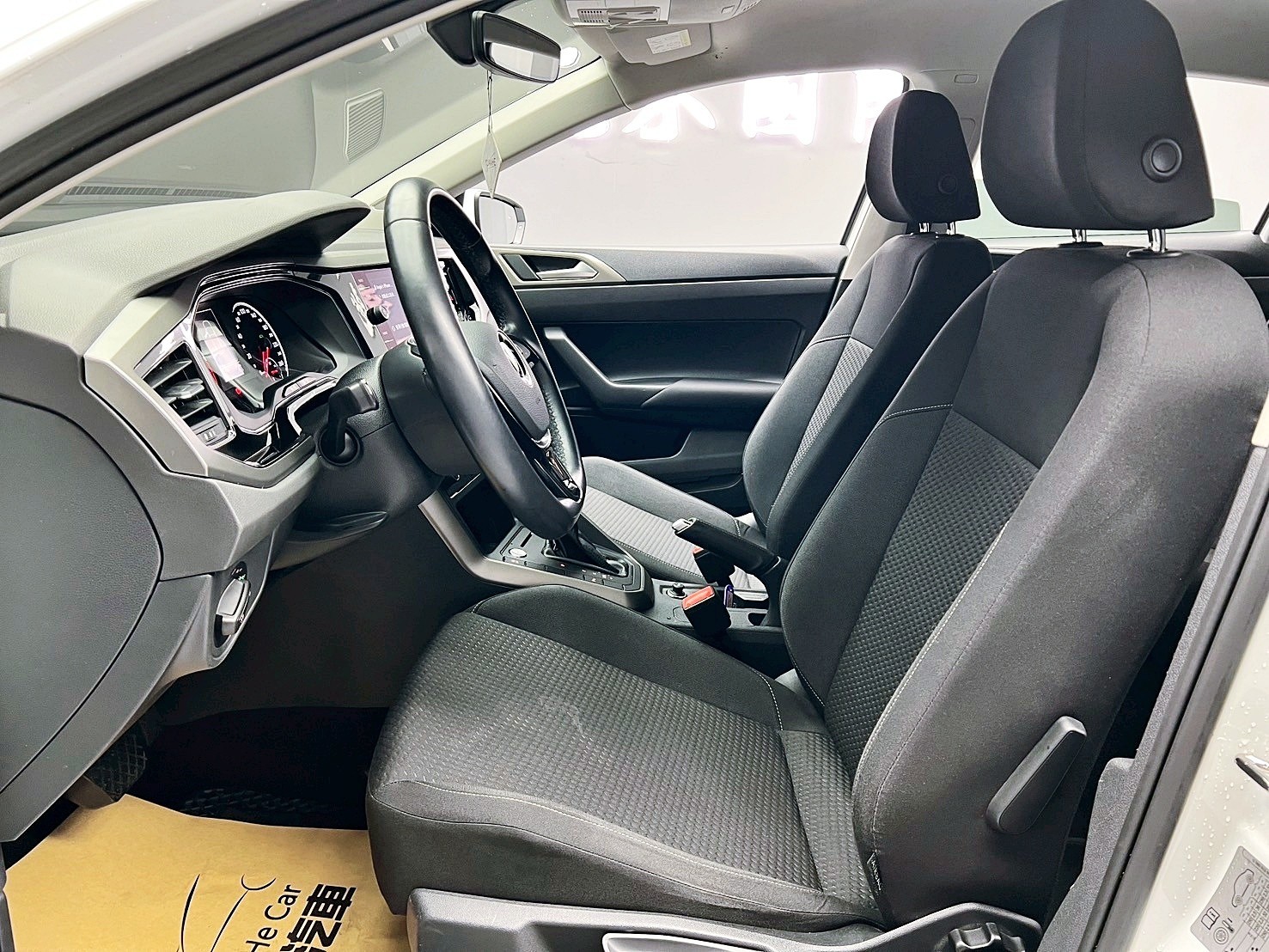 可回原廠 2021 Volkswagen Polo 230TSI 智能特仕版『小李經理』元禾國際車業/特價中/一鍵就到  第11張相片