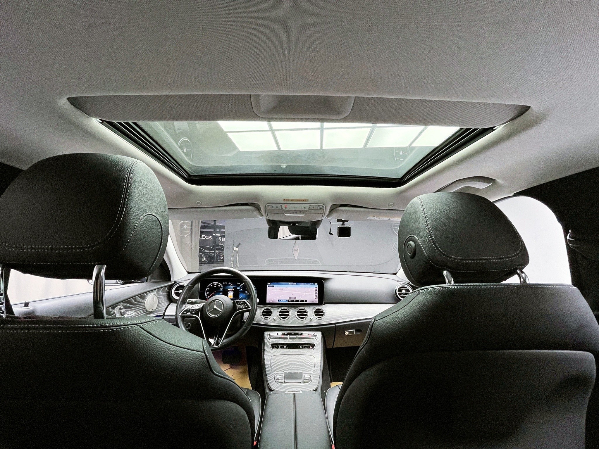 可回原廠 2022 Benz E300 Sedan 運動版 W213型『小李經理』元禾國際車業/特價中/一鍵就到  第9張相片