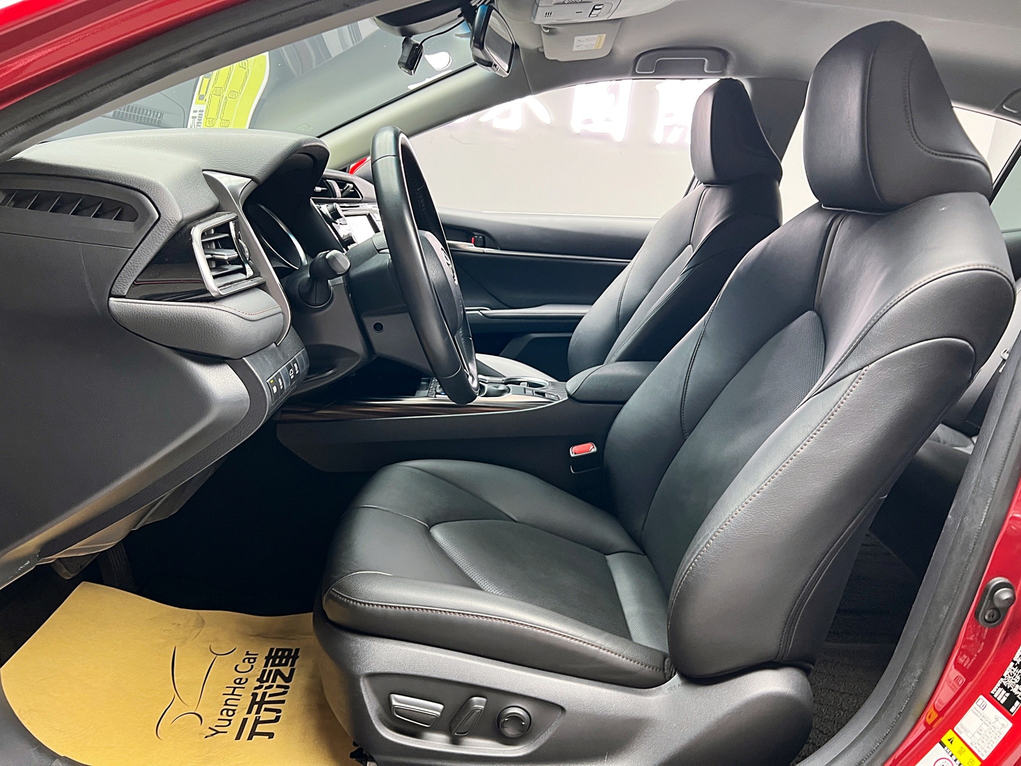 可回原廠 2019 Toyota Camry 豪華版『小李經理』元禾國際車業/特價中/一鍵就到  第5張相片