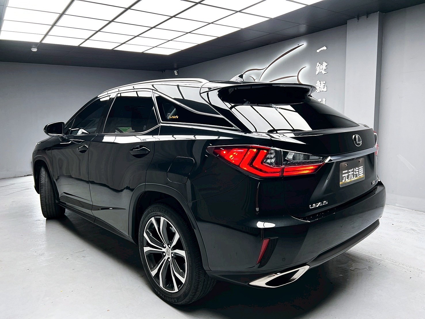 可回原廠 2016/17 Lexus RX350 旗艦版『小李經理』元禾國際車業/特價中/一鍵就到  第4張相片