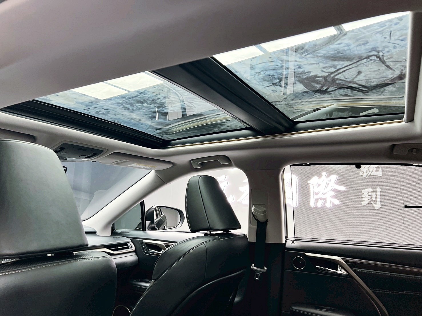 可回原廠 2016/17 Lexus RX350 旗艦版『小李經理』元禾國際車業/特價中/一鍵就到  第6張相片