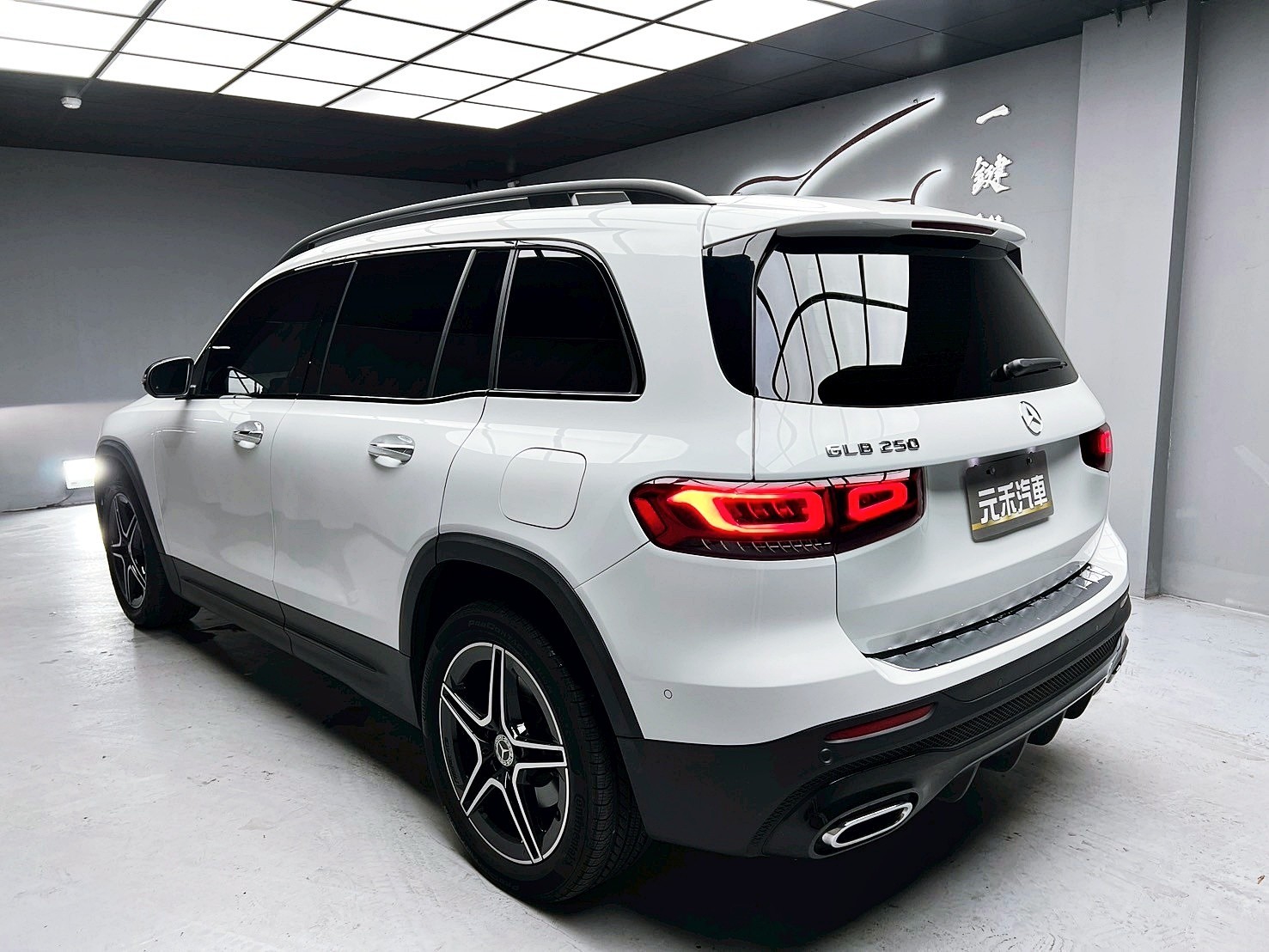 可回原廠 2022 Benz GLB250 4Matic AMG Line X247型『小李經理』元禾國際車業/特價中/一鍵就到  第4張相片