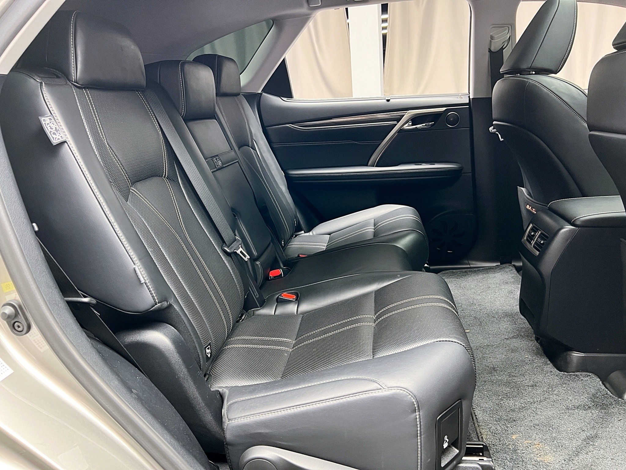 可回原廠 2018/19 Lexus RX450hL 七人座旗艦版『小李經理』元禾國際車業/特價中/一鍵就到  第8張相片