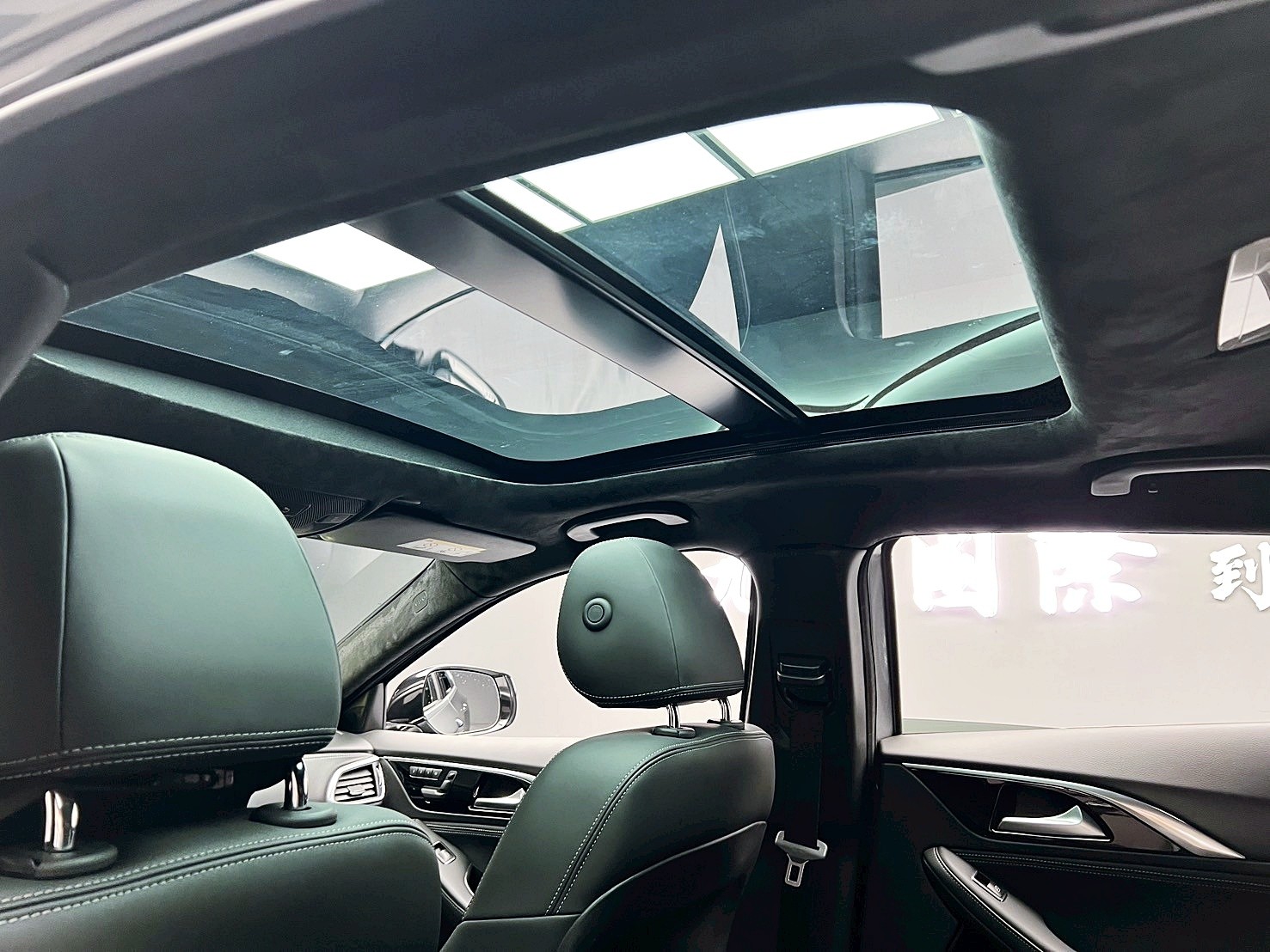 可回原廠 2018 Infiniti Q30 風尚版『小李經理』元禾國際車業/特價中/一鍵就到  第11張相片