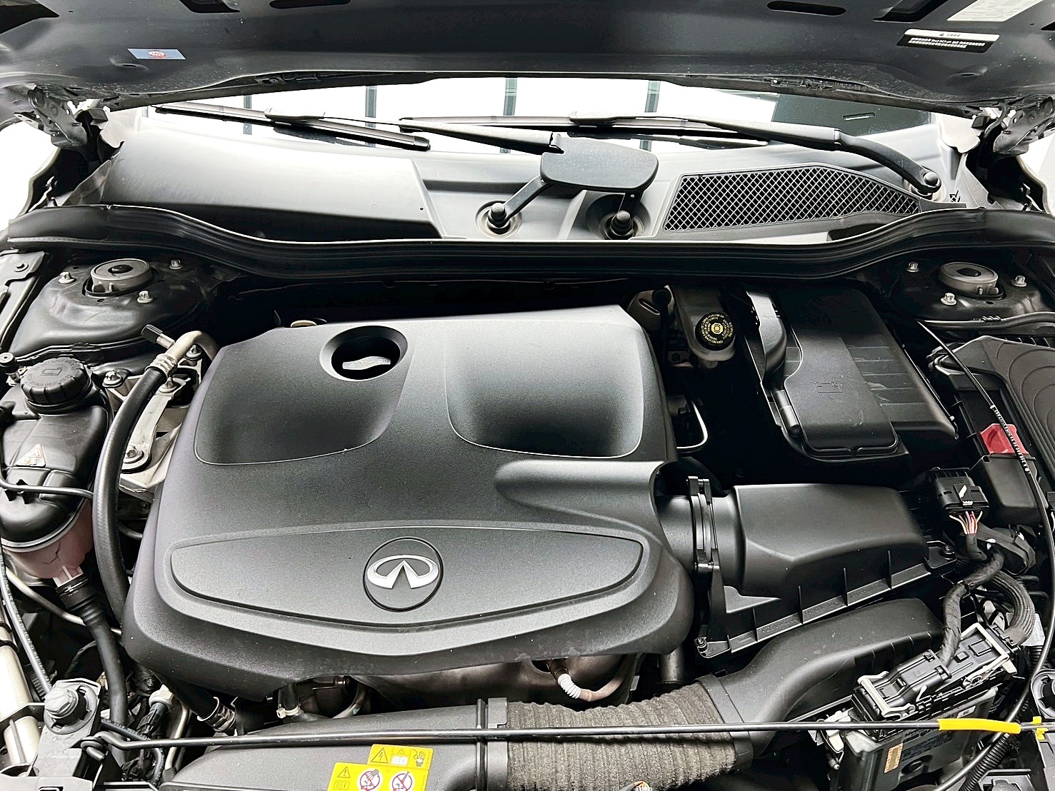 可回原廠 2018 Infiniti Q30 風尚版『小李經理』元禾國際車業/特價中/一鍵就到  第17張相片