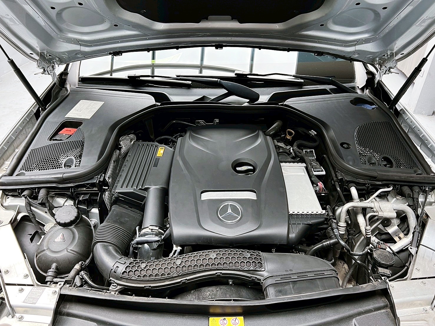 可回原廠 2018/19 Benz E250 Sedan Avantgarde W213型『小李經理』元禾國際車業/特價中/一鍵就到  第15張相片