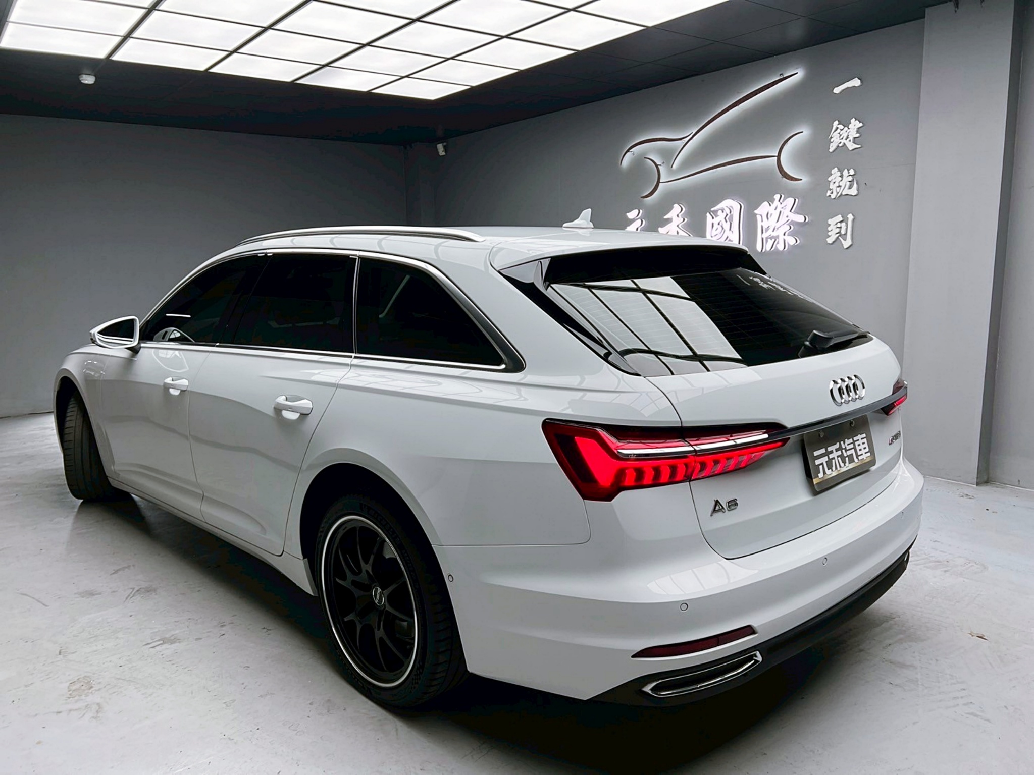 可回原廠 2022/23 Audi A6 Avant 40TFSI Technik 豪華版『小李經理』元禾國際車業/特價中/一鍵就到  第3張相片
