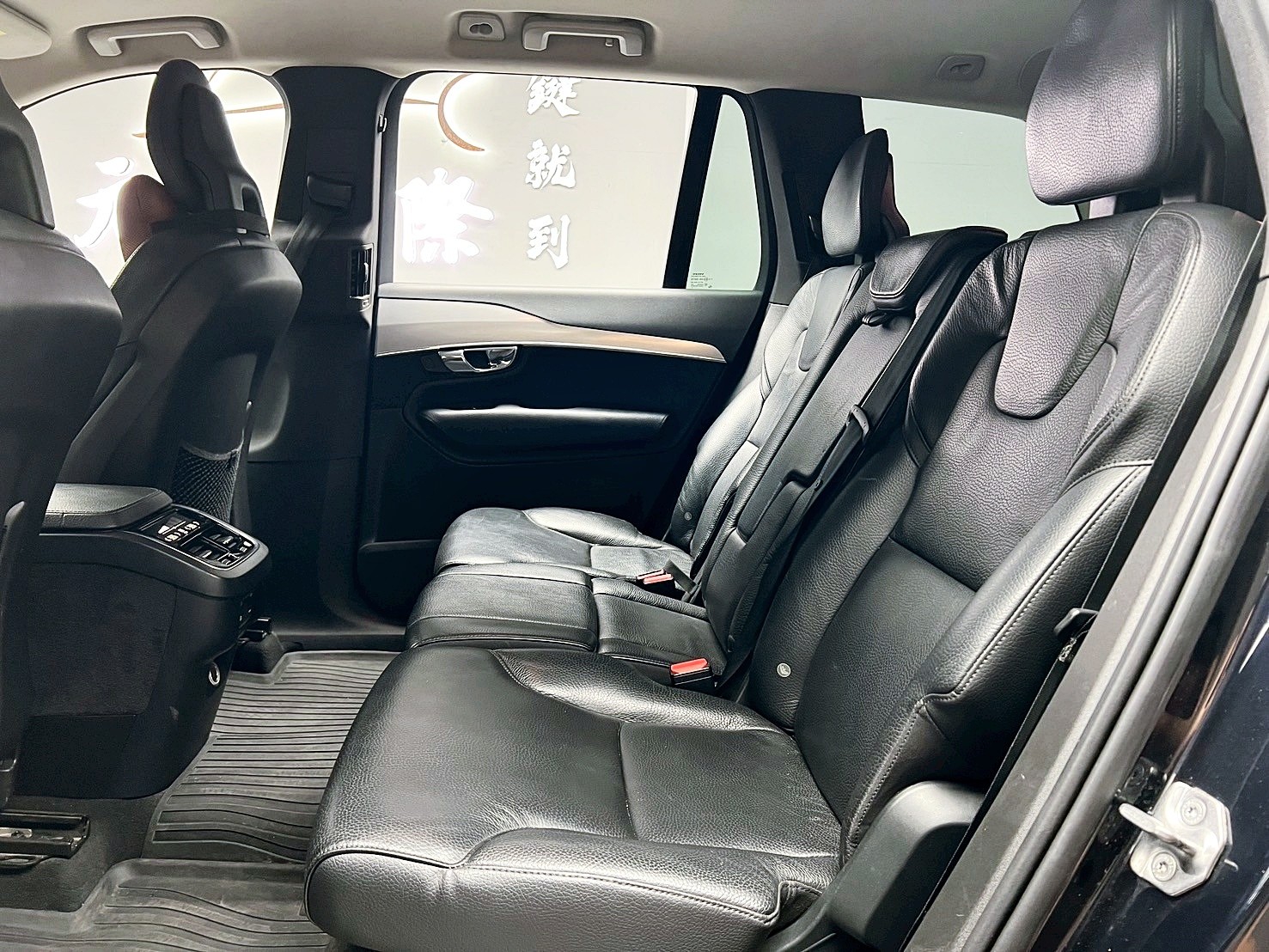 可回原廠 2016 Volvo XC90 D4 Momentum 七人座『小李經理』元禾國際車業/特價中/一鍵就到  第11張相片