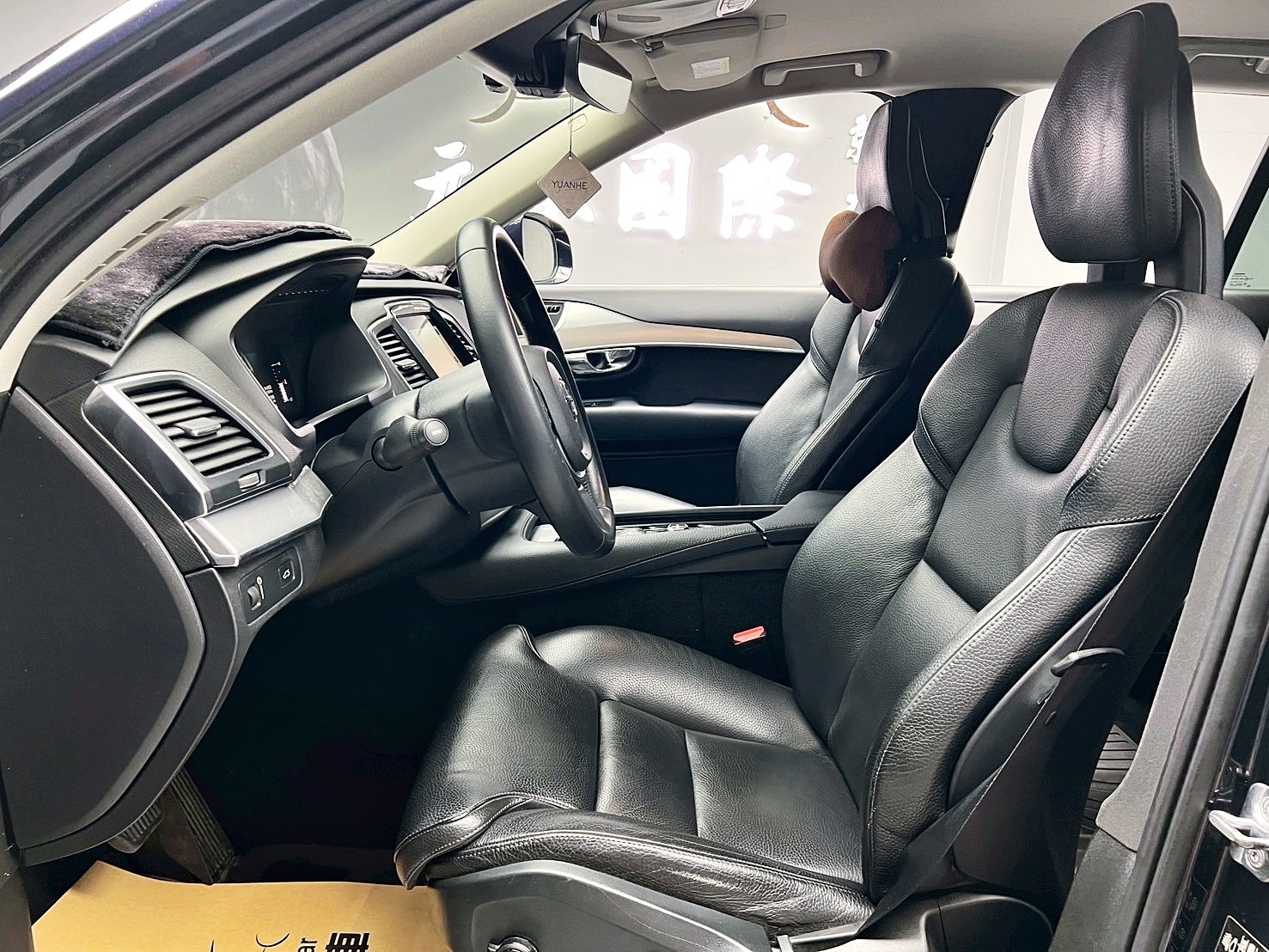 可回原廠 2016 Volvo XC90 D4 Momentum 七人座『小李經理』元禾國際車業/特價中/一鍵就到  第16張相片