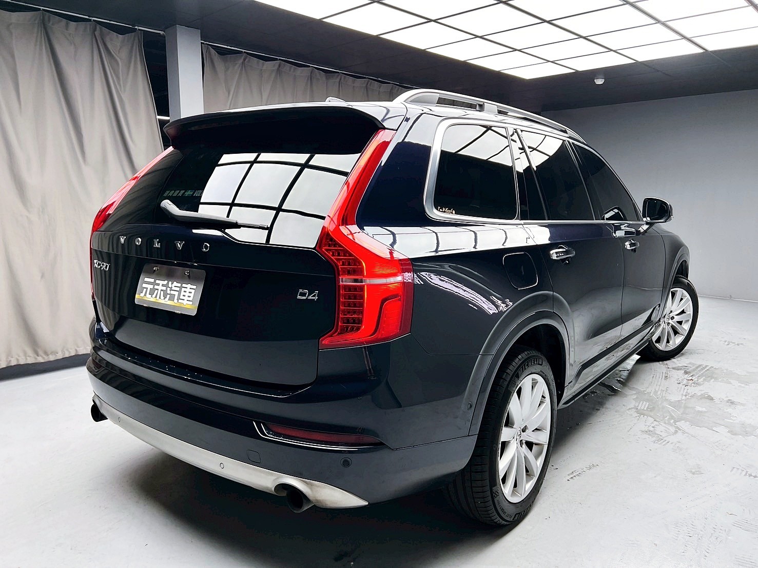 可回原廠 2016 Volvo XC90 D4 Momentum 七人座『小李經理』元禾國際車業/特價中/一鍵就到  第17張相片