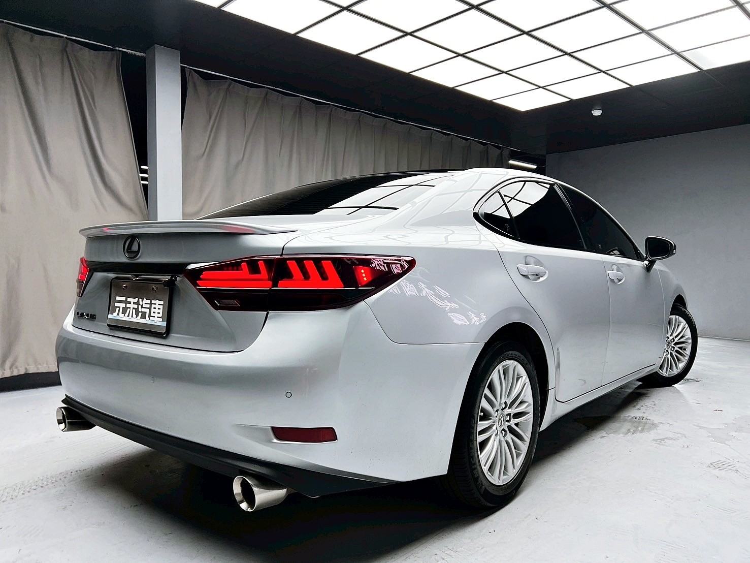 可回原廠 2012 Lexus ES350 頂級版『小李經理』元禾國際車業/特價中/一鍵就到  第19張相片