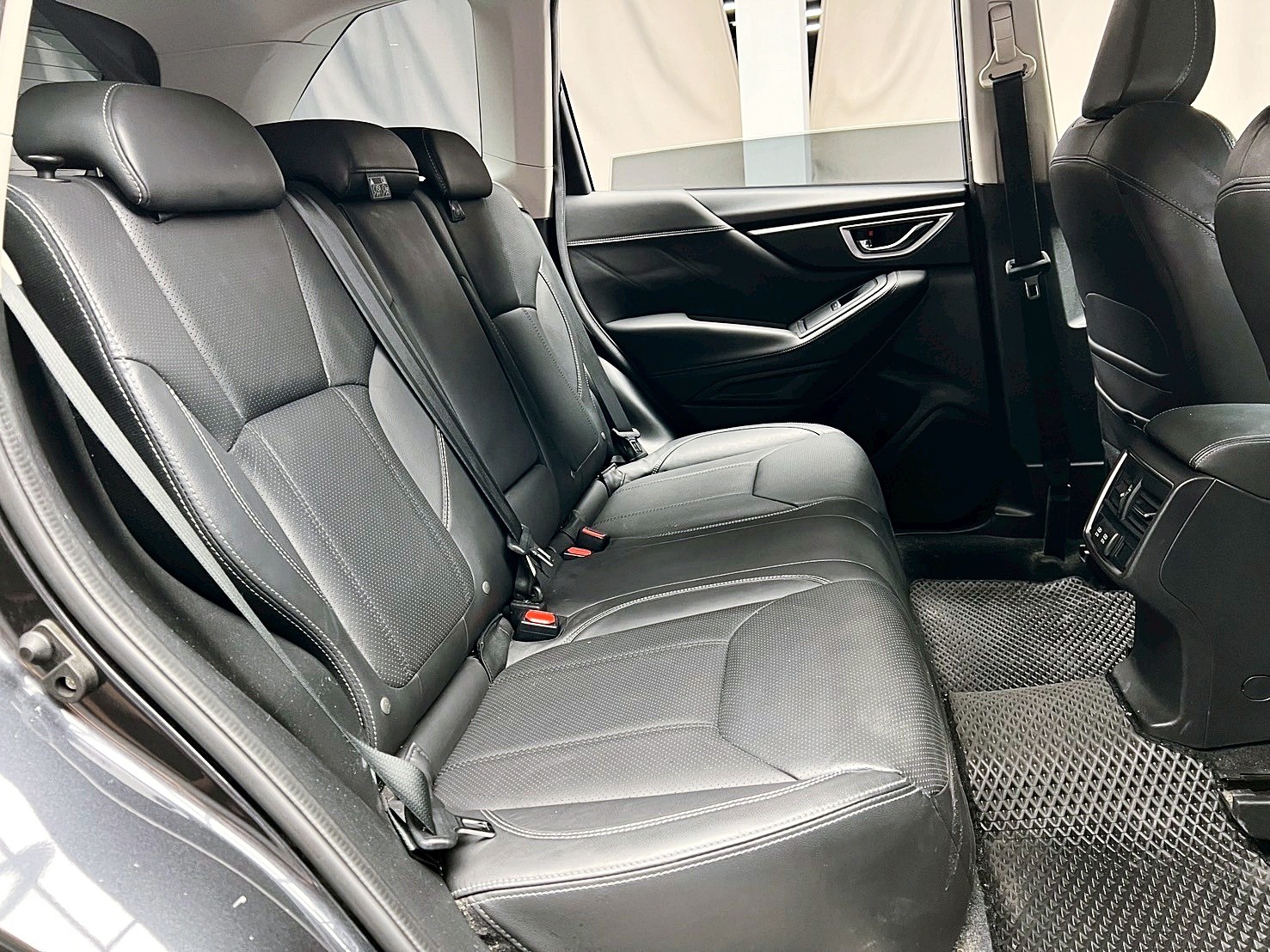 可回原廠 2018/19 Subaru Forester i-L EyeSight『小李經理』元禾國際車業/特價中/一鍵就到  第7張相片