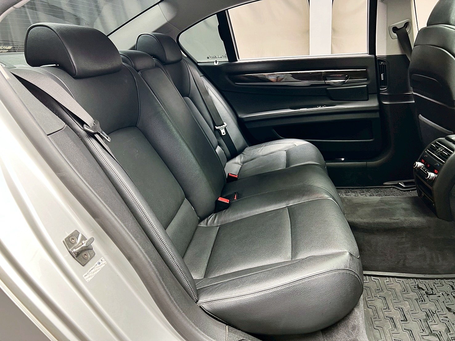 可回原廠 2011 BMW 740Li 領航版 F02型『小李經理』元禾國際車業/特價中/一鍵就到  第5張相片