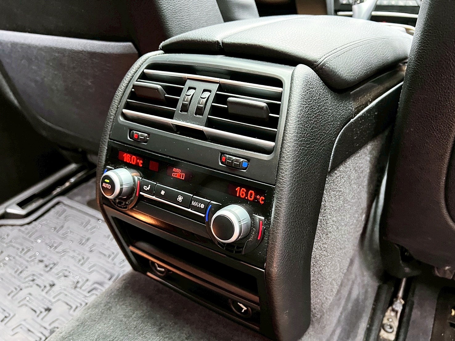 可回原廠 2011 BMW 740Li 領航版 F02型『小李經理』元禾國際車業/特價中/一鍵就到  第6張相片