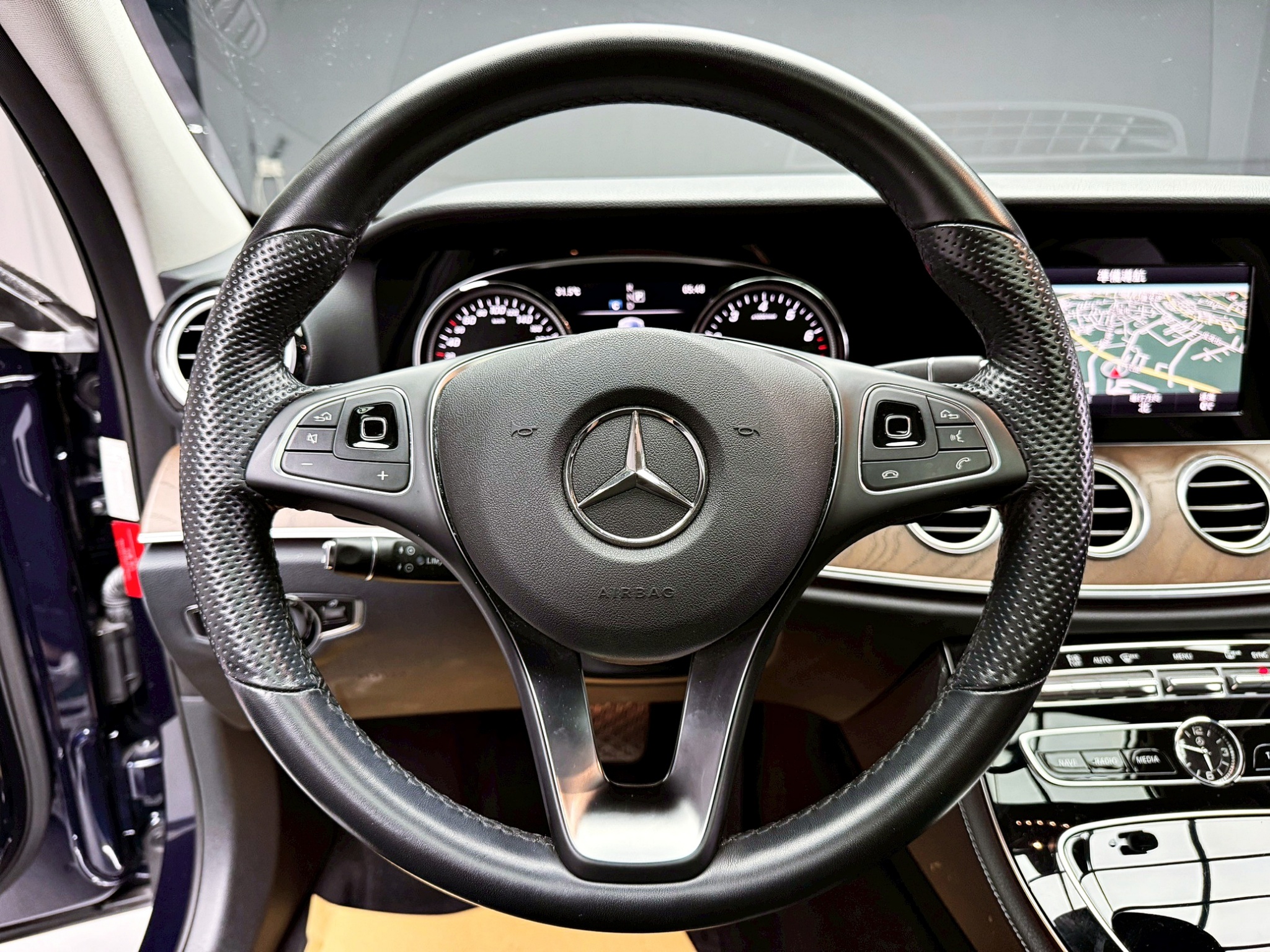 可回原廠 2017 Benz E200 Estate Avantgarde S213型『小李經理』元禾國際車業/特價中/一鍵就到  第7張相片