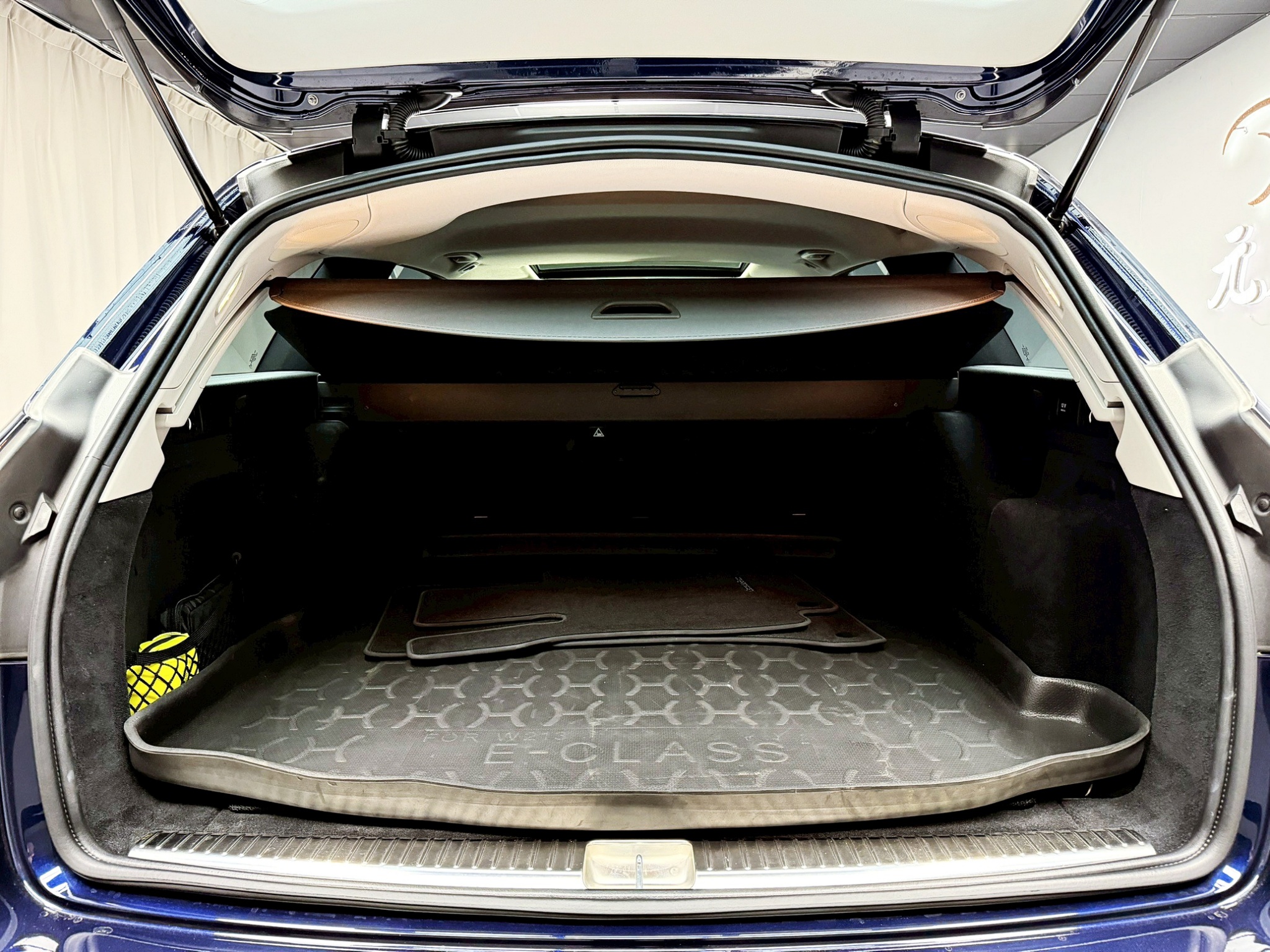 可回原廠 2017 Benz E200 Estate Avantgarde S213型『小李經理』元禾國際車業/特價中/一鍵就到  第14張相片