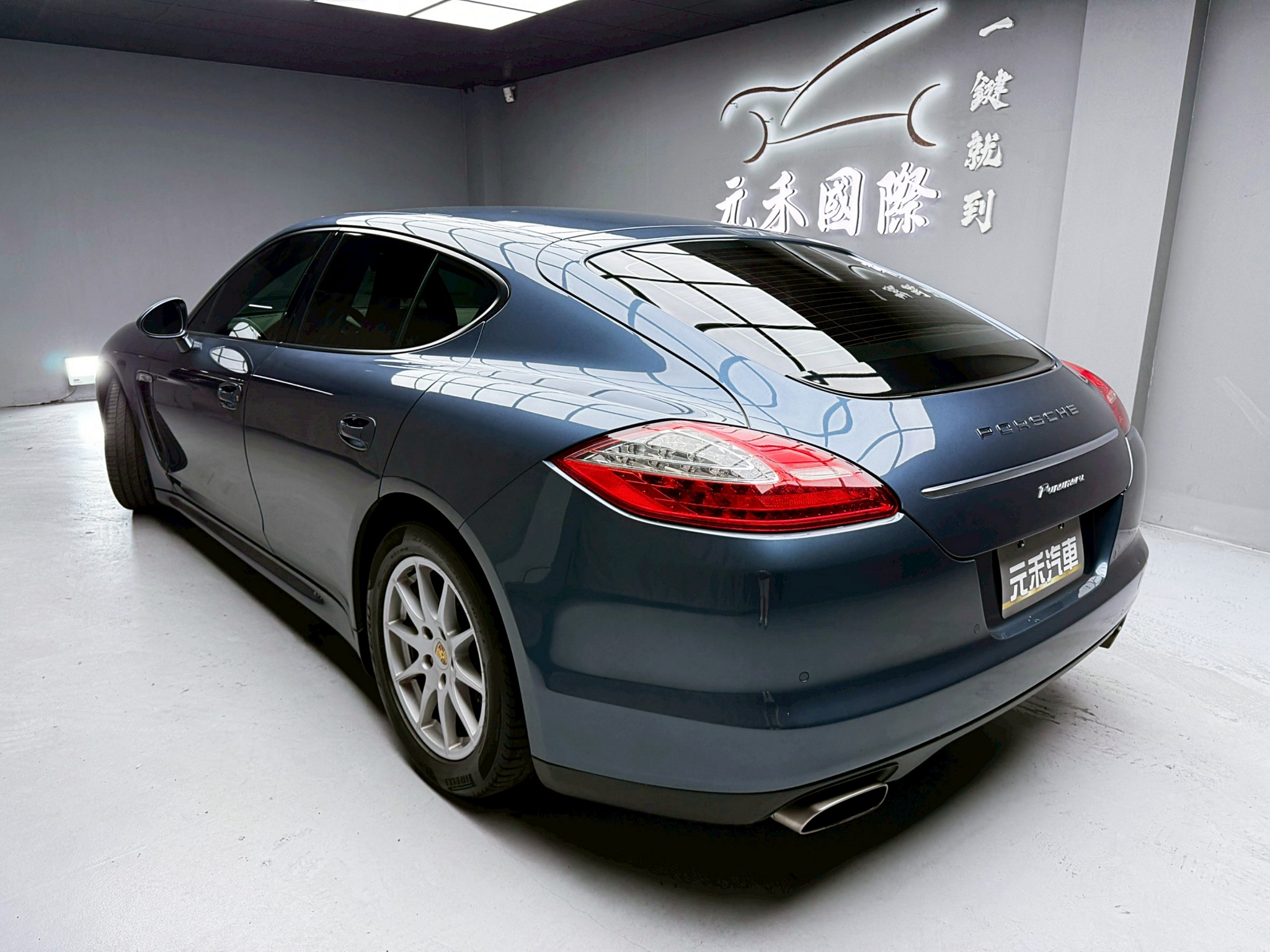 可回原廠 2011 Porsche Panamera V6引擎『小李經理』元禾國際車業/特價中/一鍵就到  第3張相片