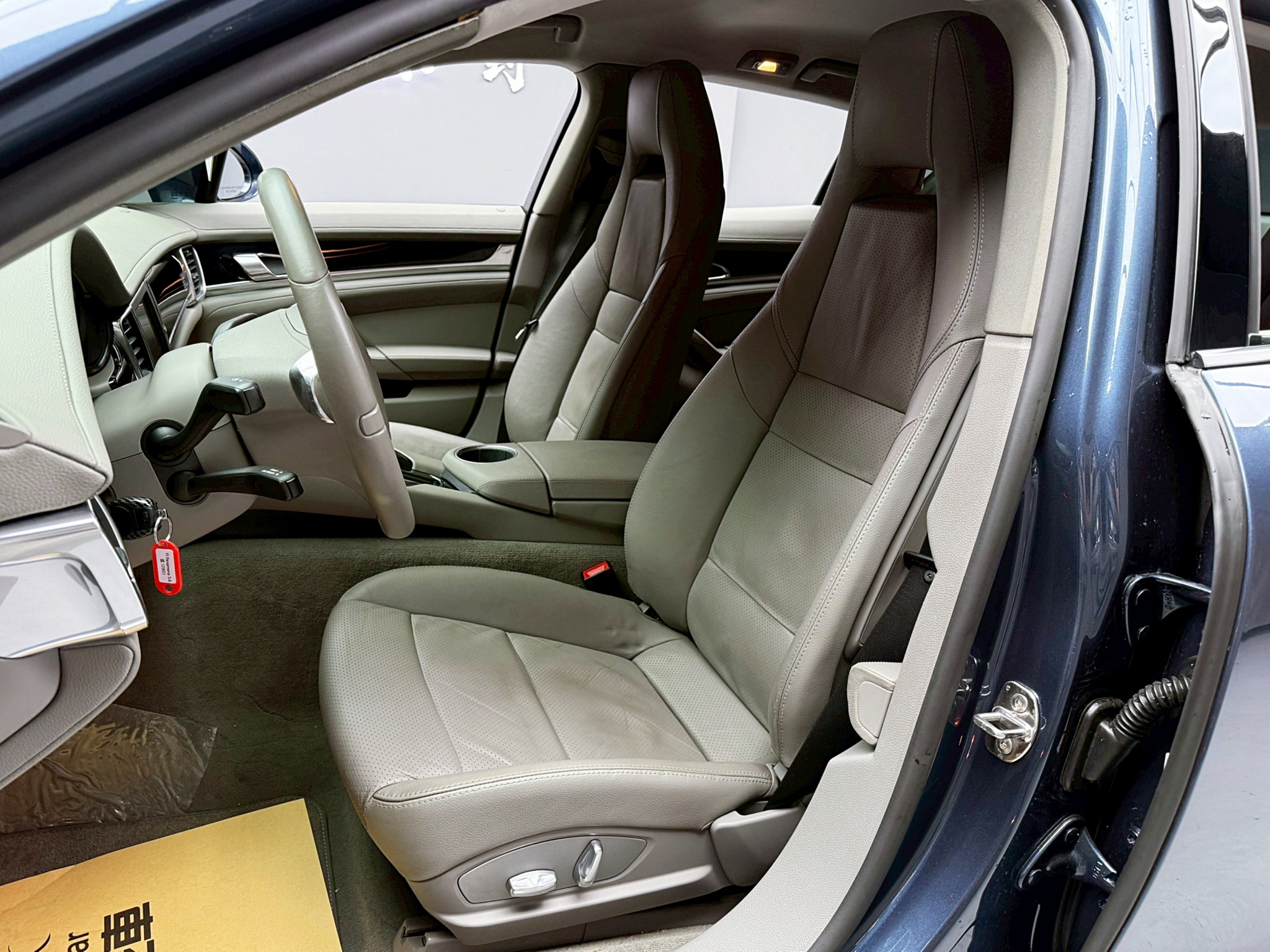 可回原廠 2011 Porsche Panamera V6引擎『小李經理』元禾國際車業/特價中/一鍵就到  第12張相片