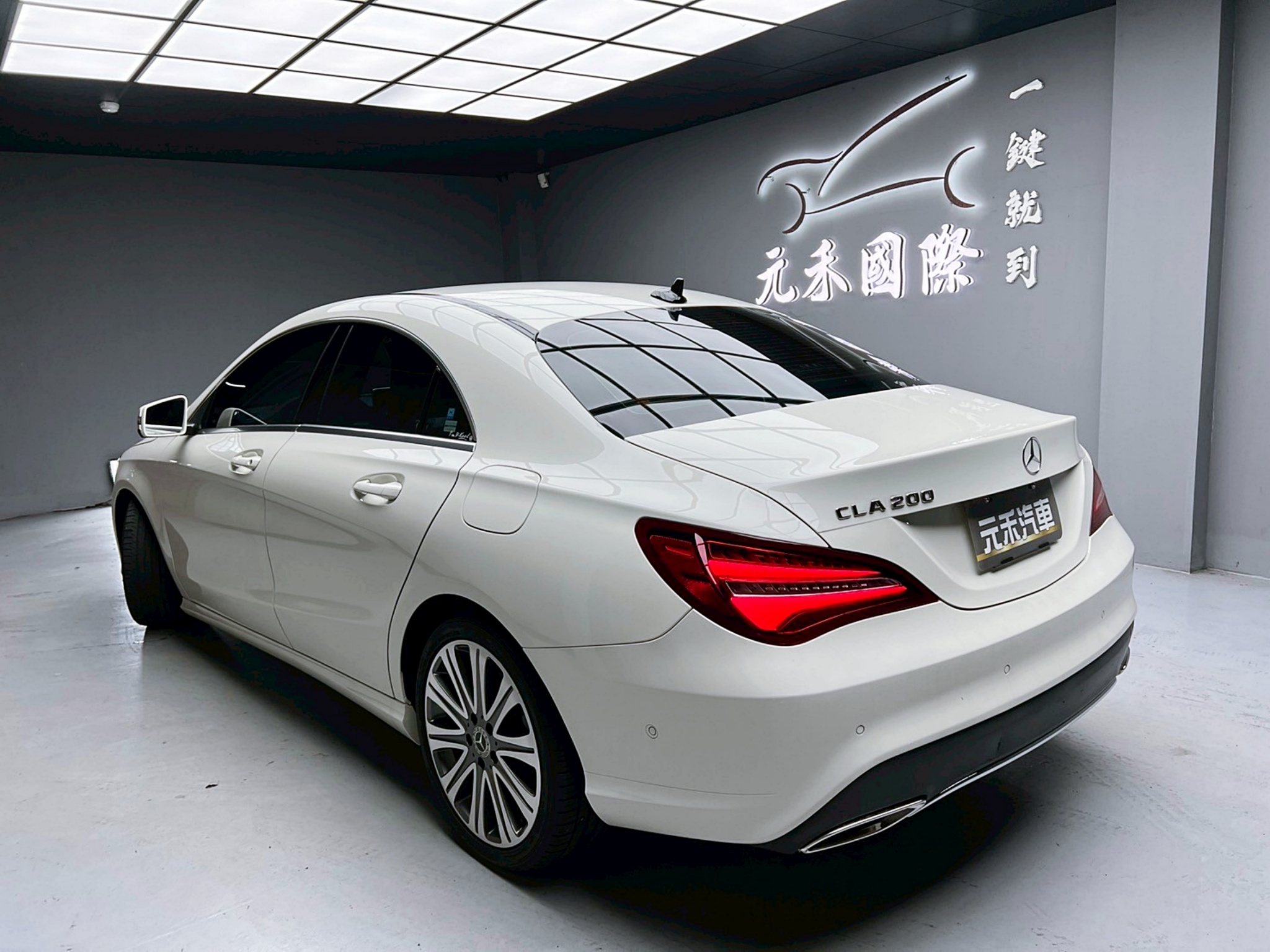可回原廠 2017 Benz CLA200 C117型『小李經理』元禾國際車業/特價中/一鍵就到  第3張相片