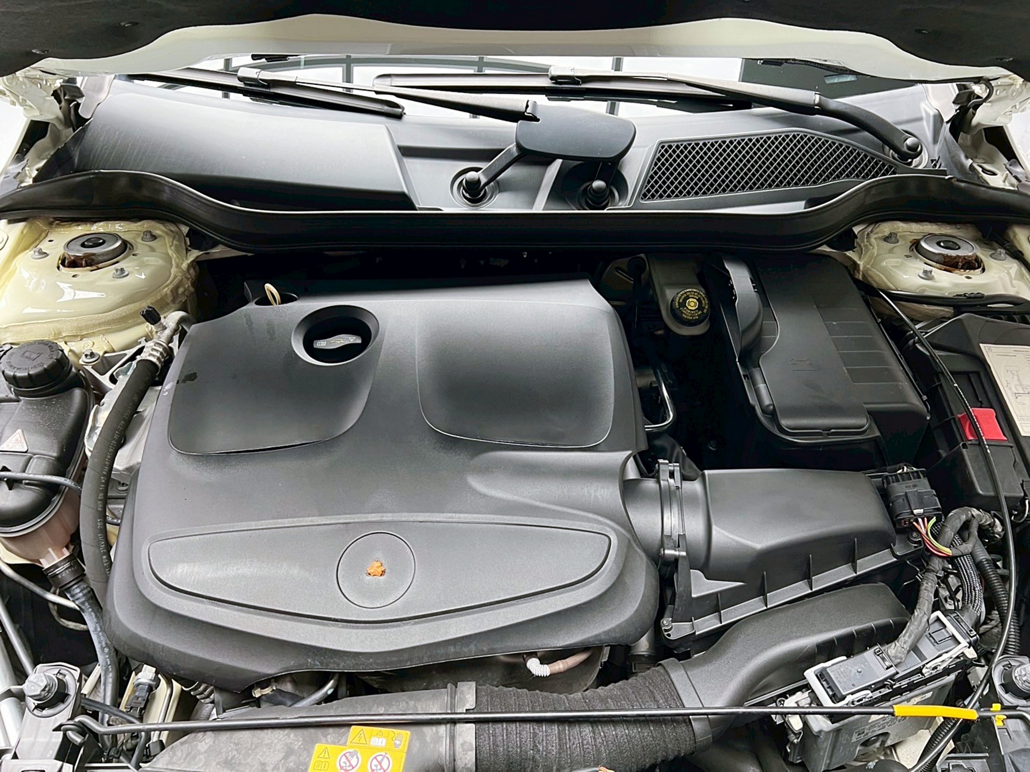 可回原廠 2017 Benz CLA200 C117型『小李經理』元禾國際車業/特價中/一鍵就到  第5張相片