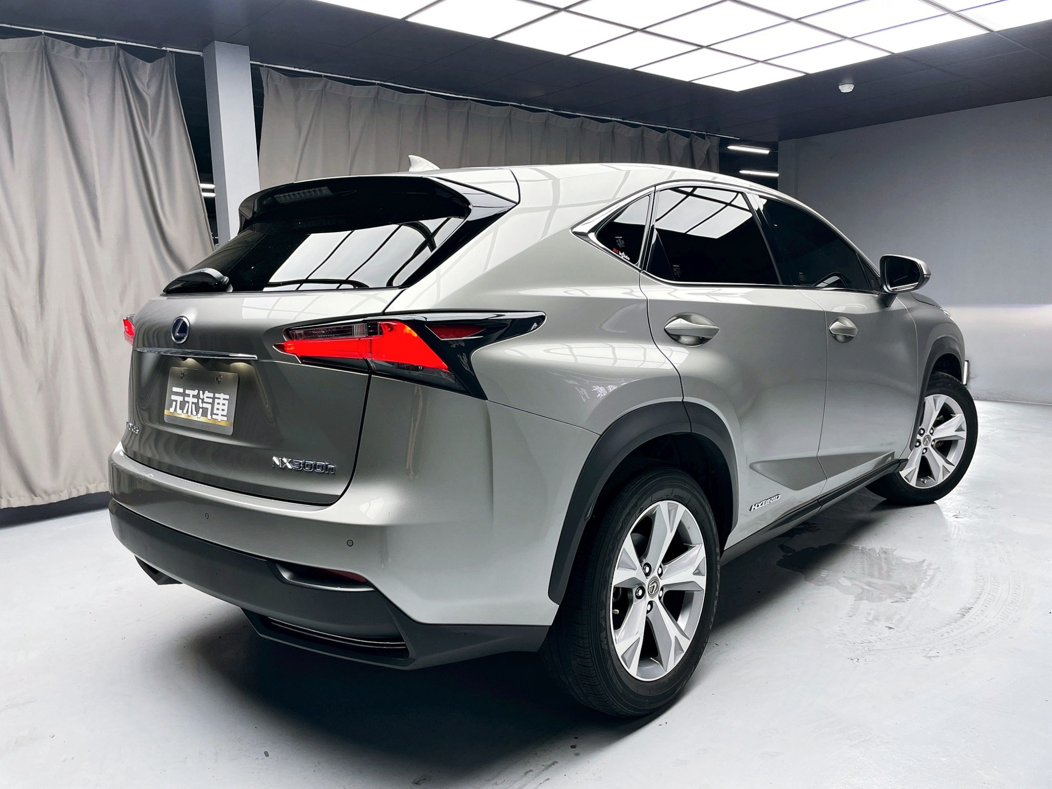可回原廠 2014 Lexus NX300h 全景天窗旗艦版『小李經理』元禾國際車業/特價中/一鍵就到  第15張相片