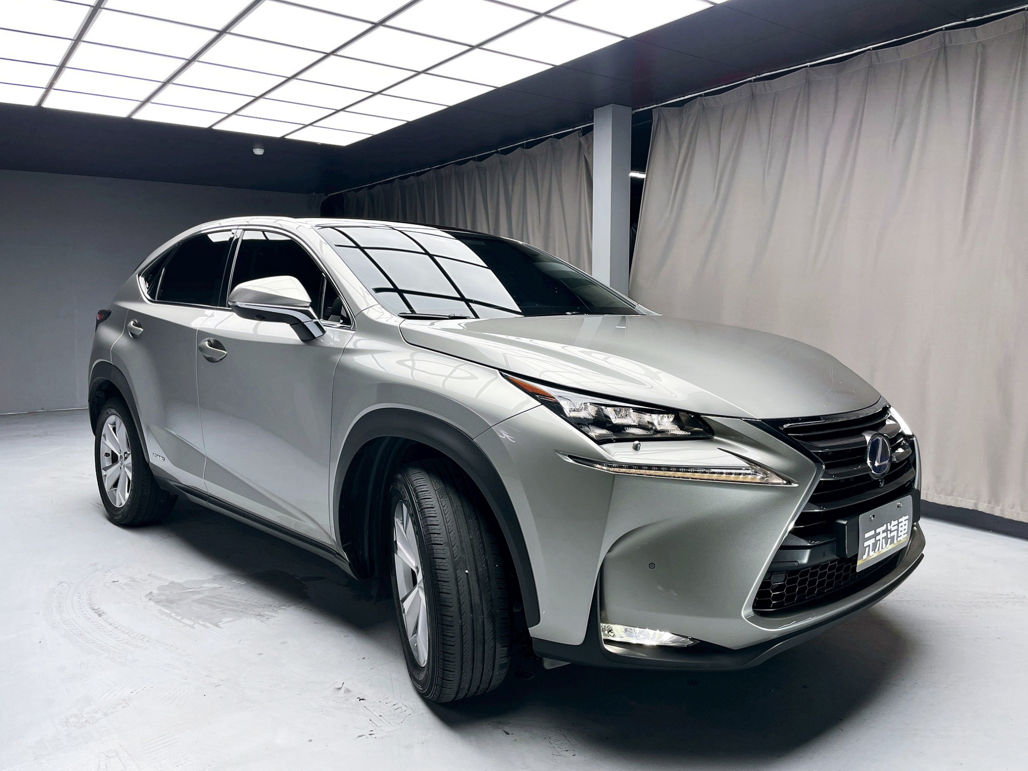 可回原廠 2014 Lexus NX300h 全景天窗旗艦版『小李經理』元禾國際車業/特價中/一鍵就到  第16張相片