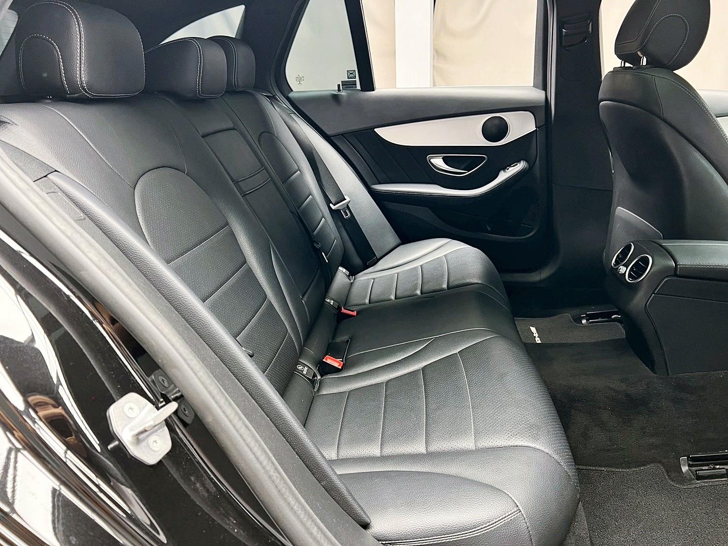 可回原廠 2018/19 Benz C300 Estate 進化版 S205型『小李經理』元禾國際車業/特價中/一鍵就到  第12張相片