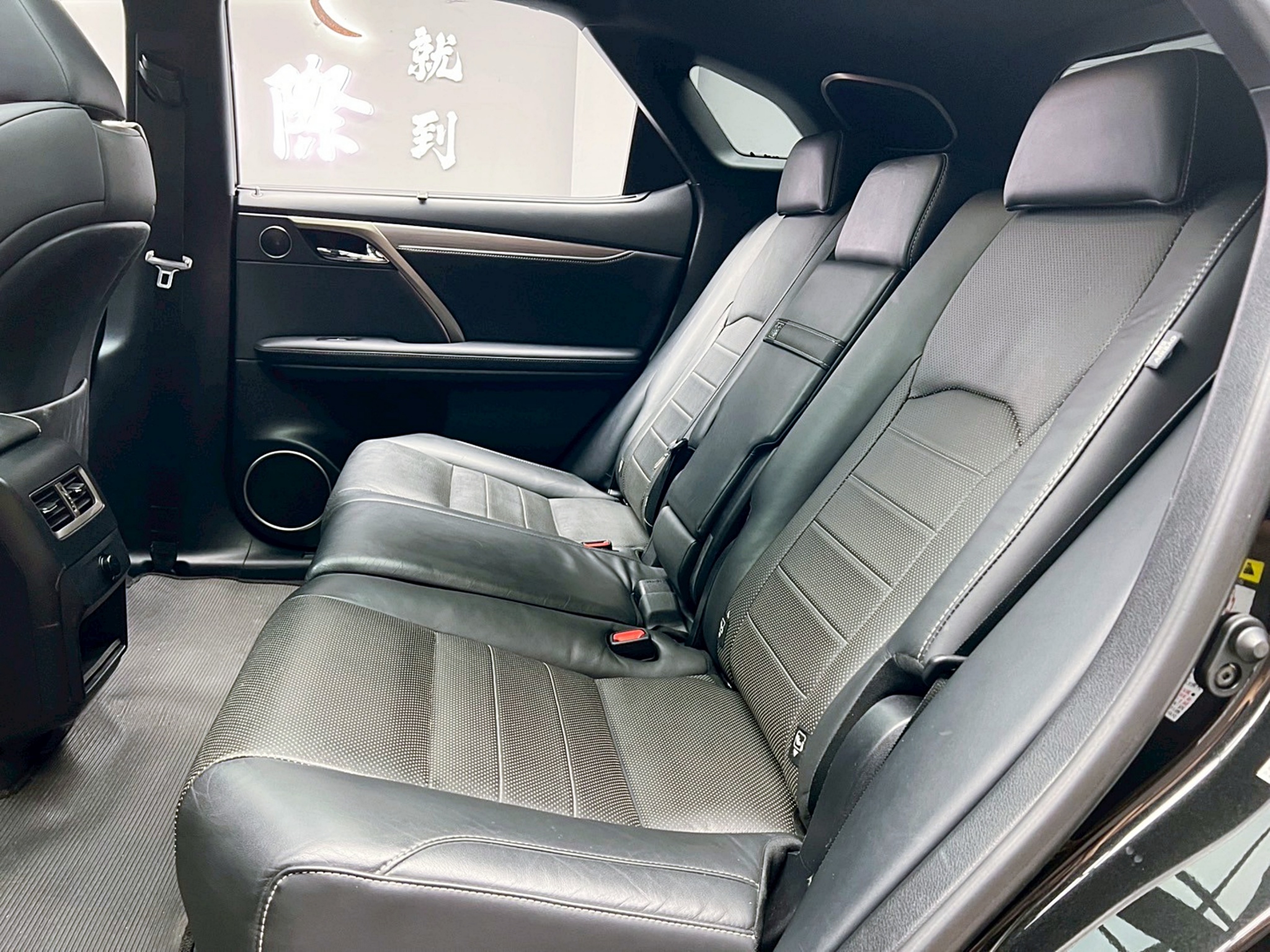 可回原廠 2017 Lexus RX200t F-Sport『小李經理』元禾國際車業/特價中/一鍵就到  第11張相片
